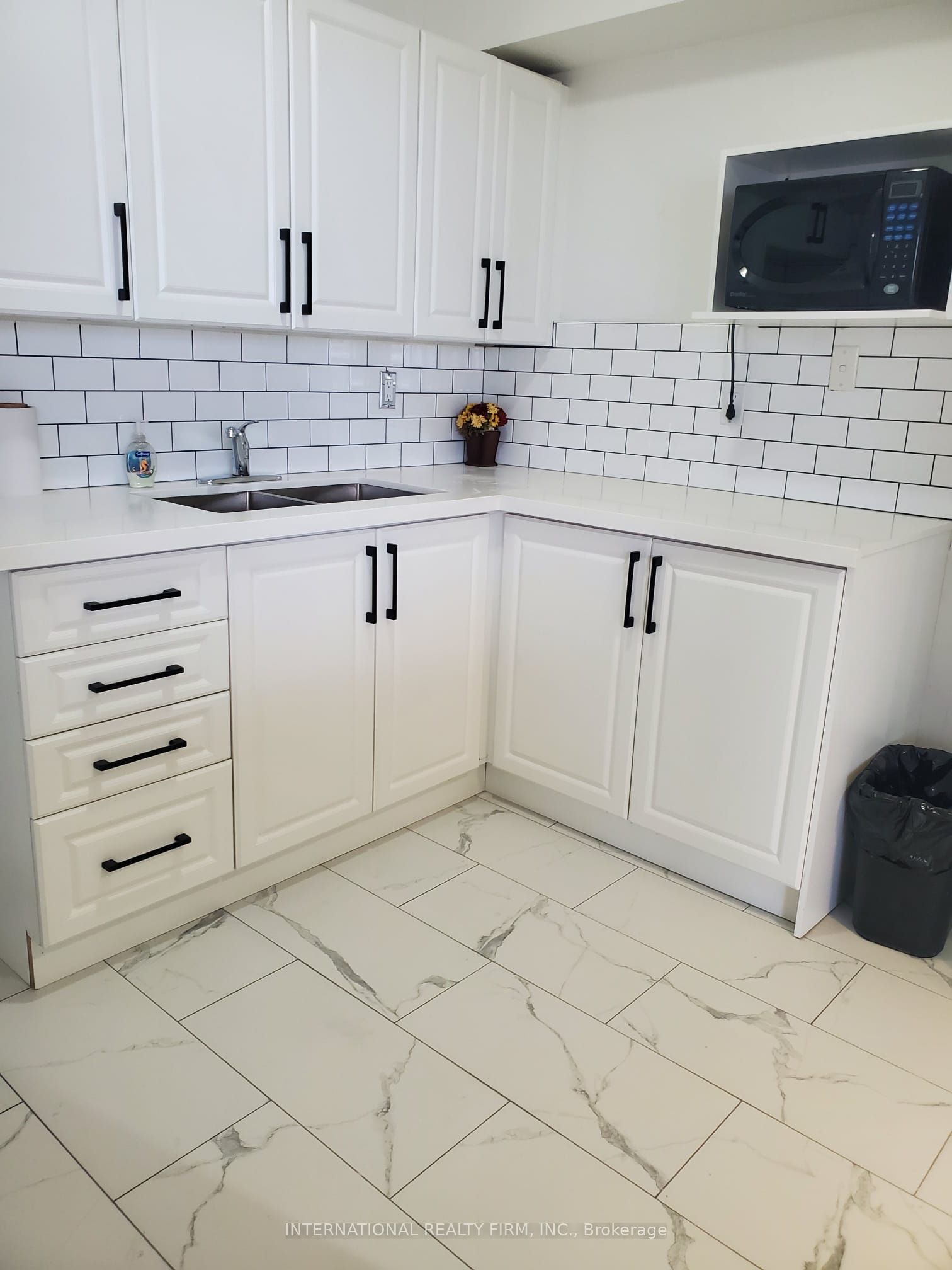 W12644814 Property Photo 1