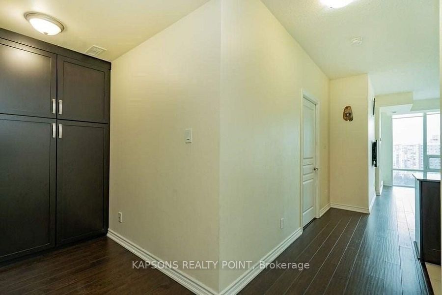3525 Kariya Dr Property Photo 6
