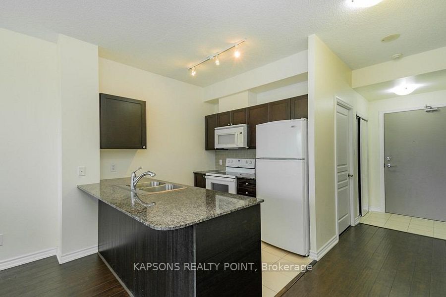 3525 Kariya Dr Property Photo 7