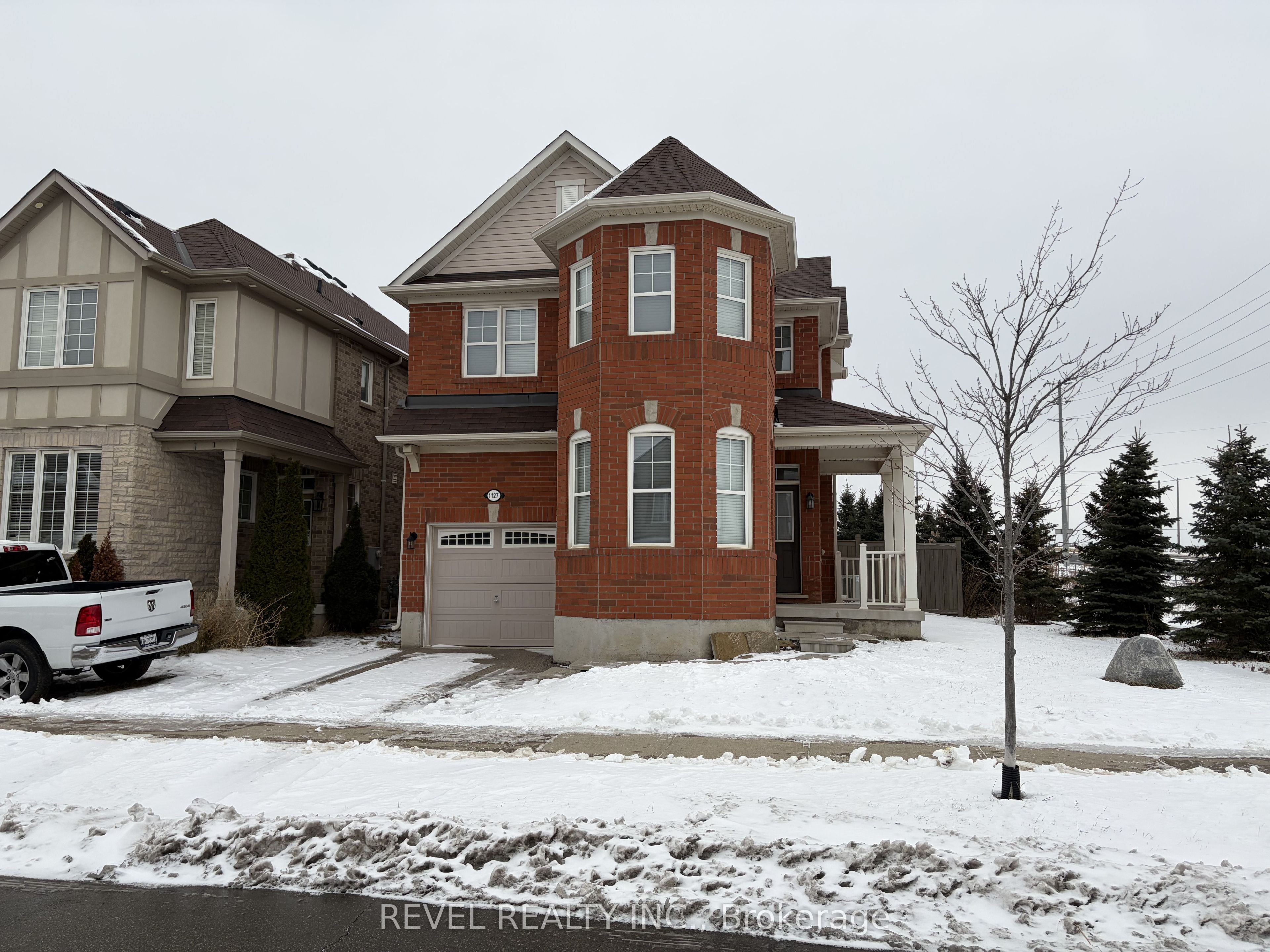 1127 Savoline Blvd Property Photo 1