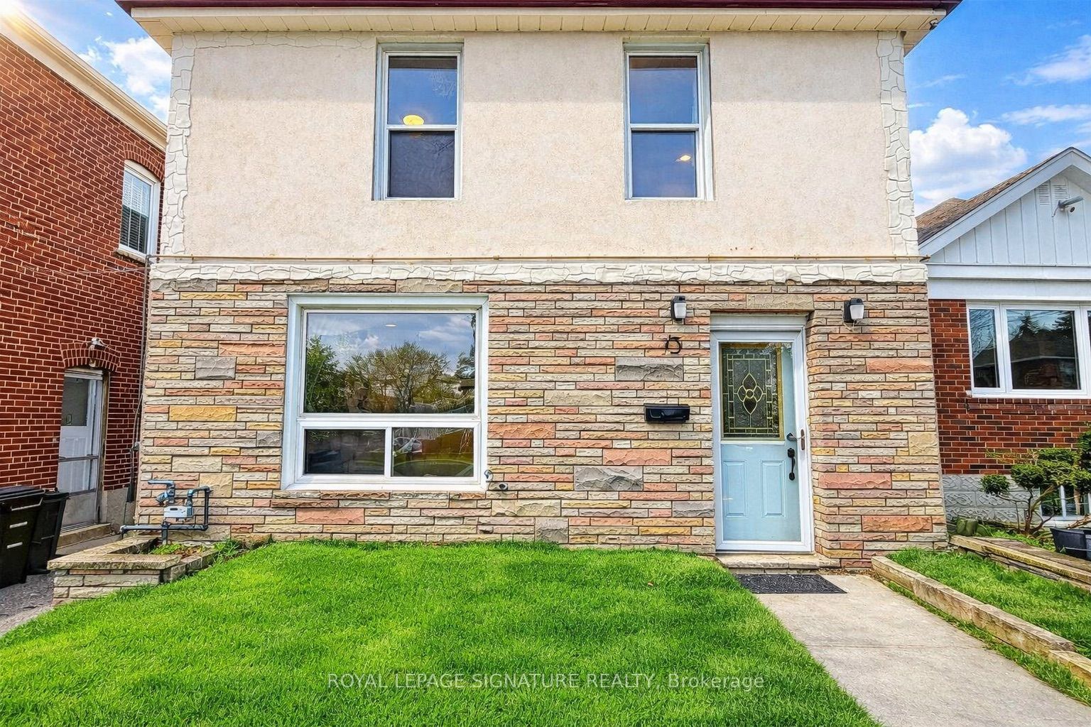 73 Buttonwood Avenue Property Photo 1