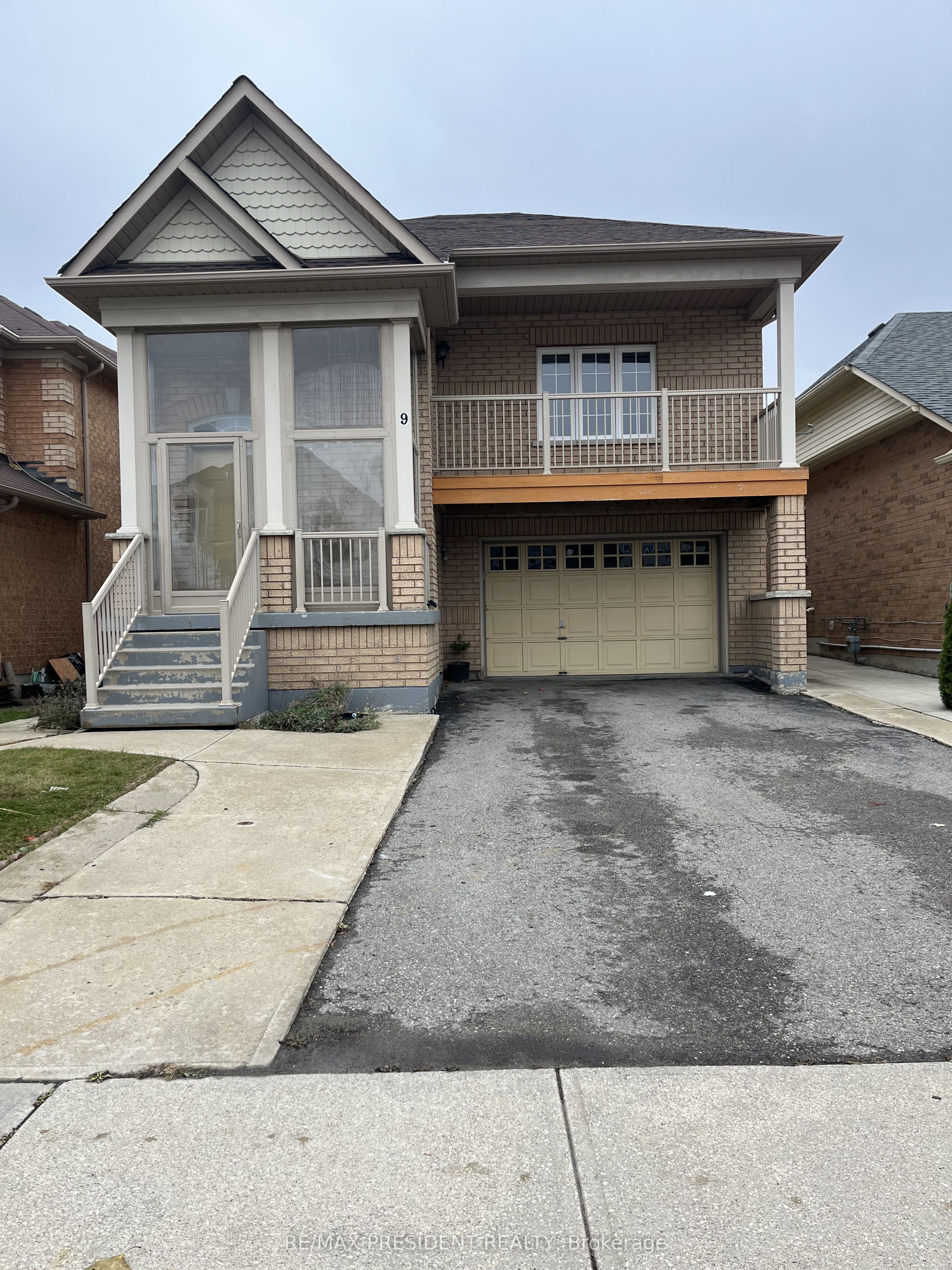 9 Denim Dr Property Photo 1