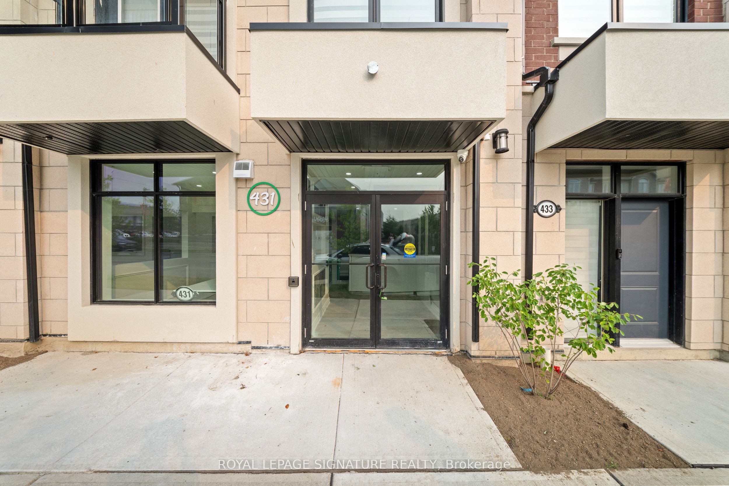 431 Dougall Avenue Property Photo 1