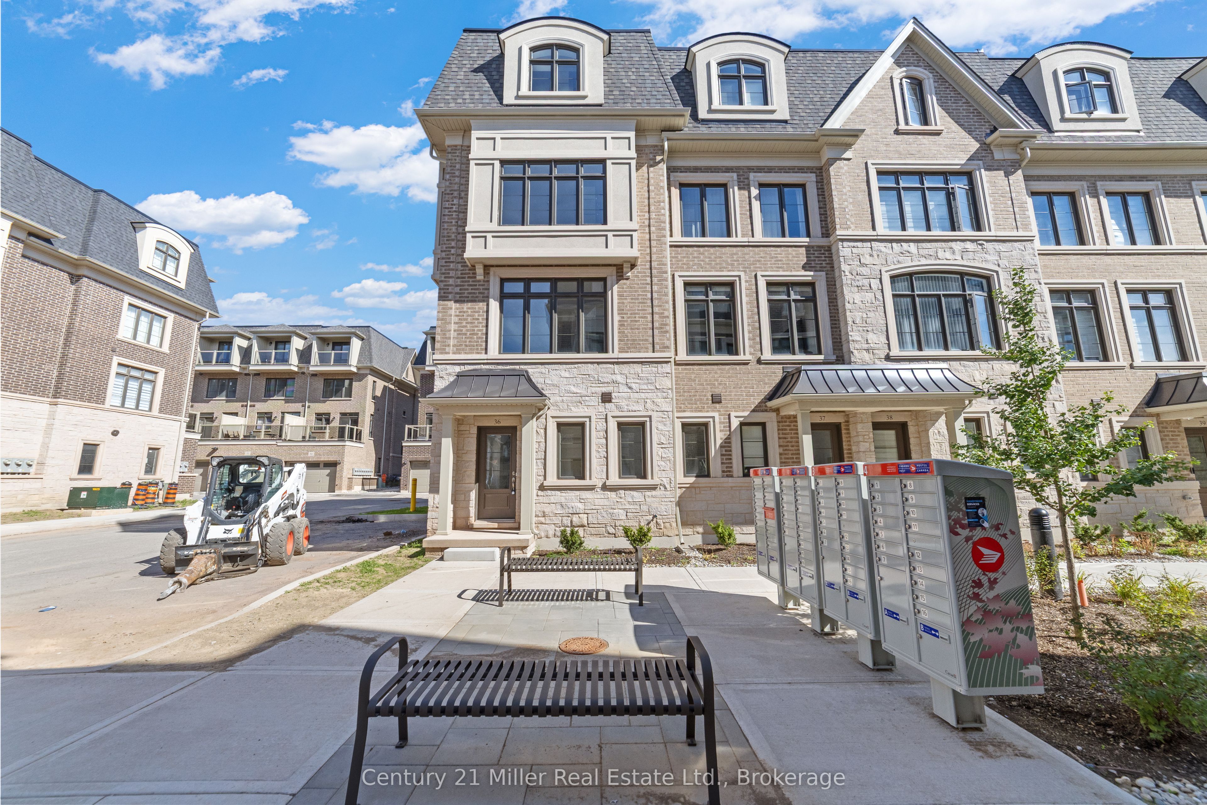 260 Melody Common 36 Property Photo 1