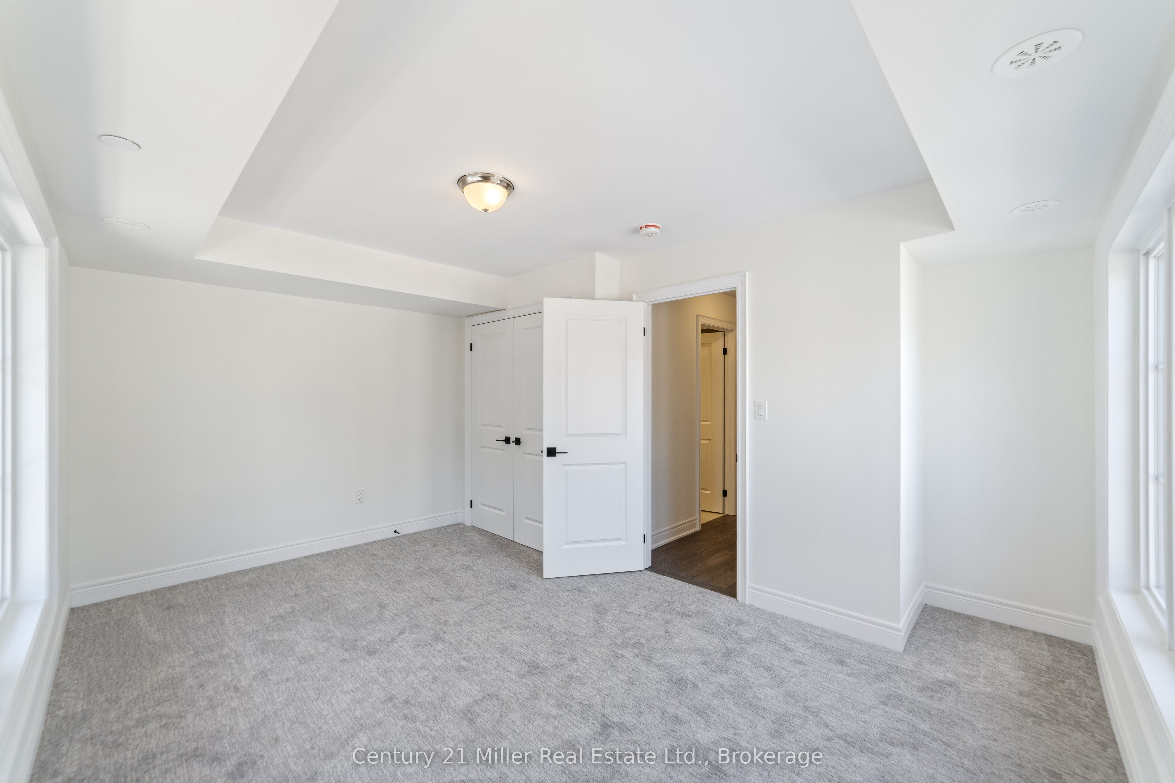 260 Melody Common 36 Property Photo 21