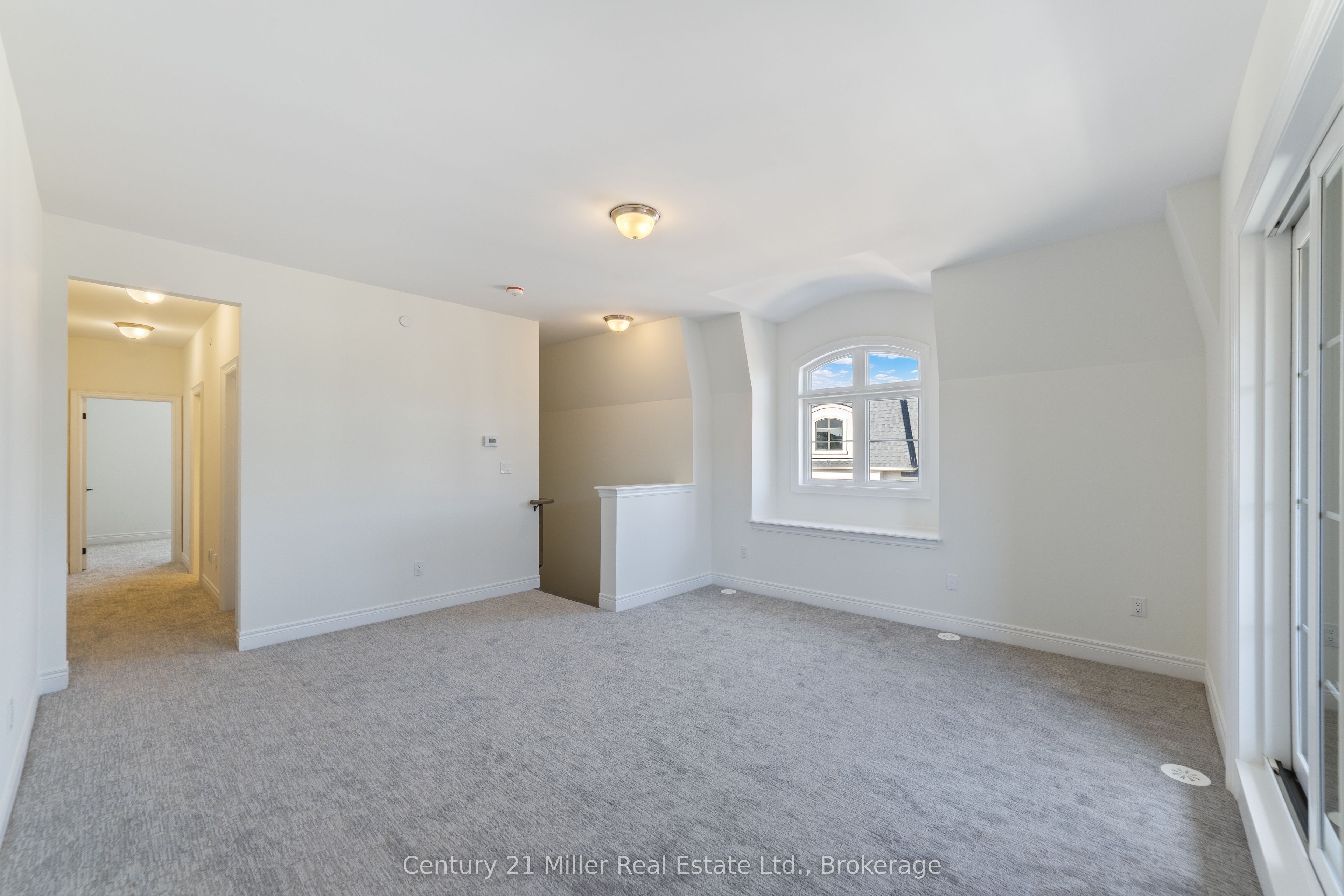 260 Melody Common 36 Property Photo 23