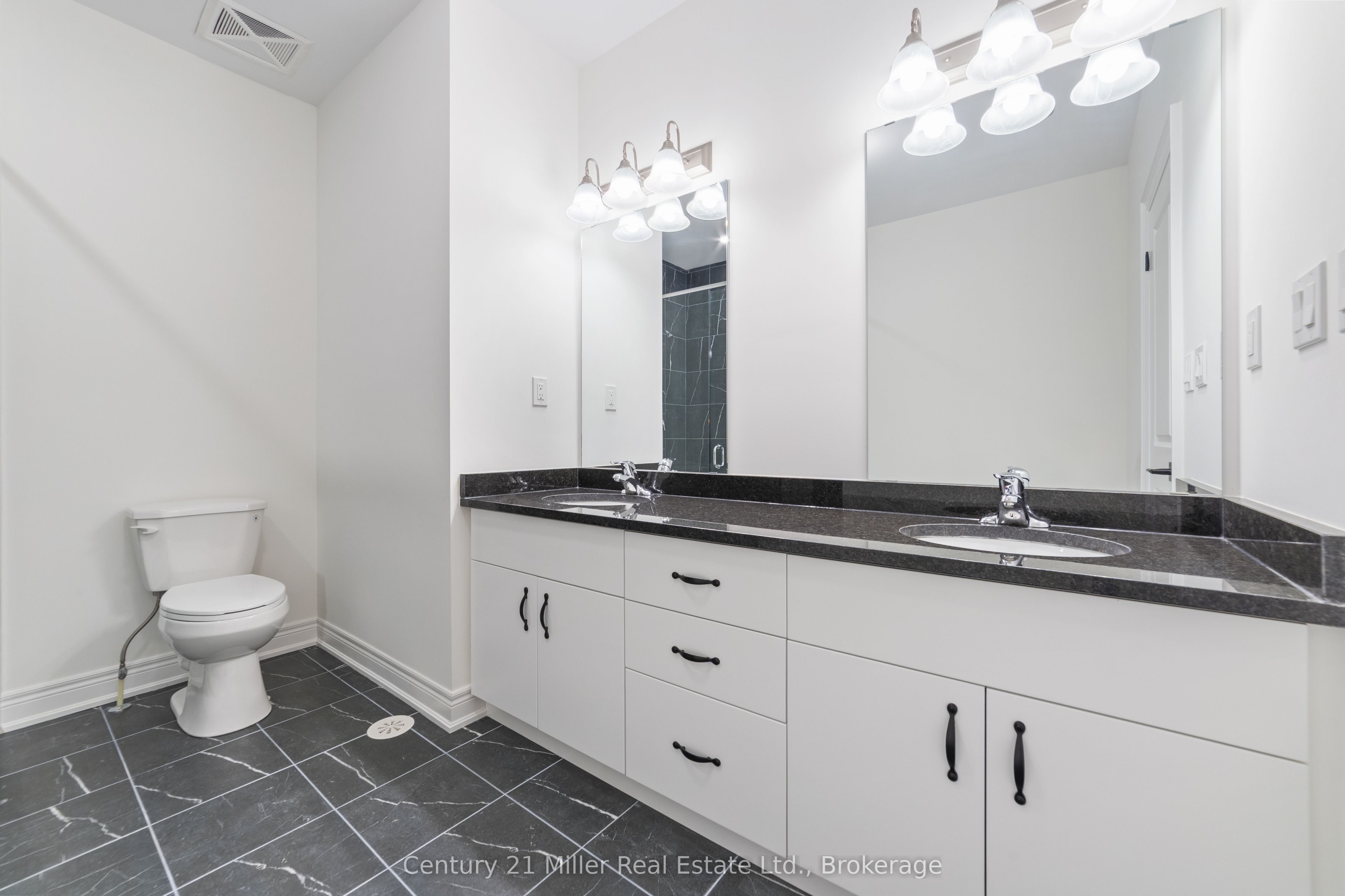 260 Melody Common 36 Property Photo 26