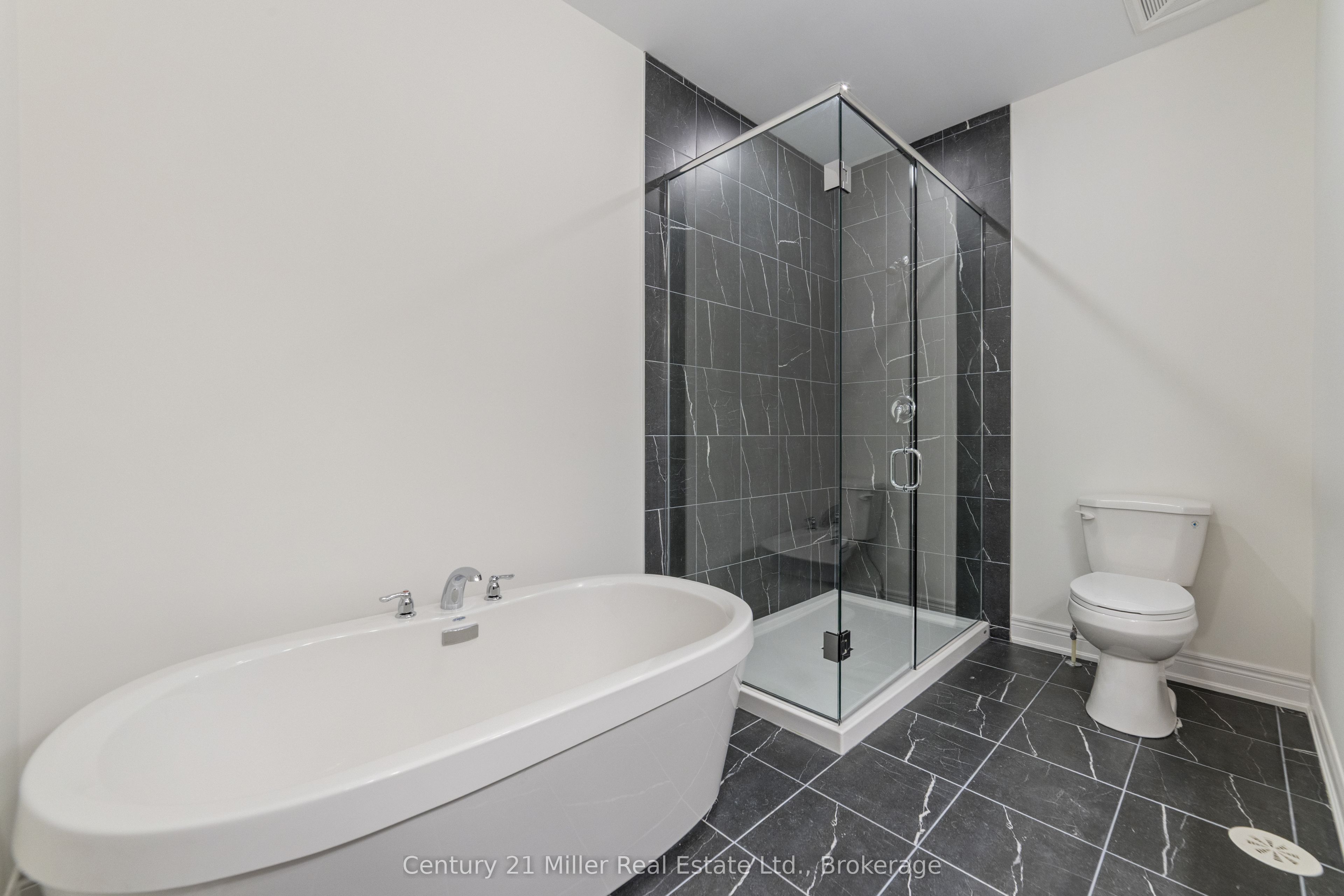 260 Melody Common 36 Property Photo 27
