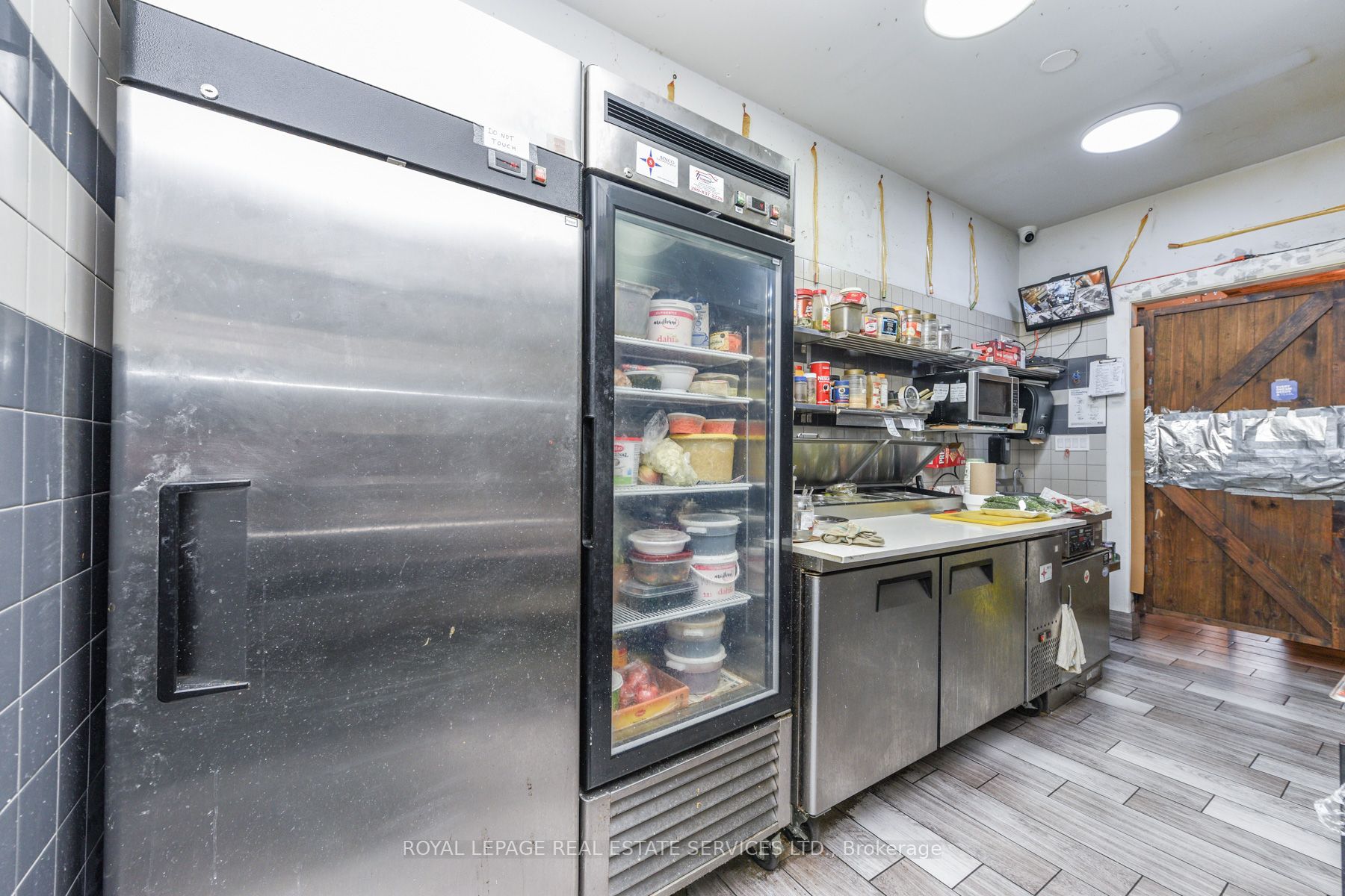 730 Lakeshore Road E Property Photo 22