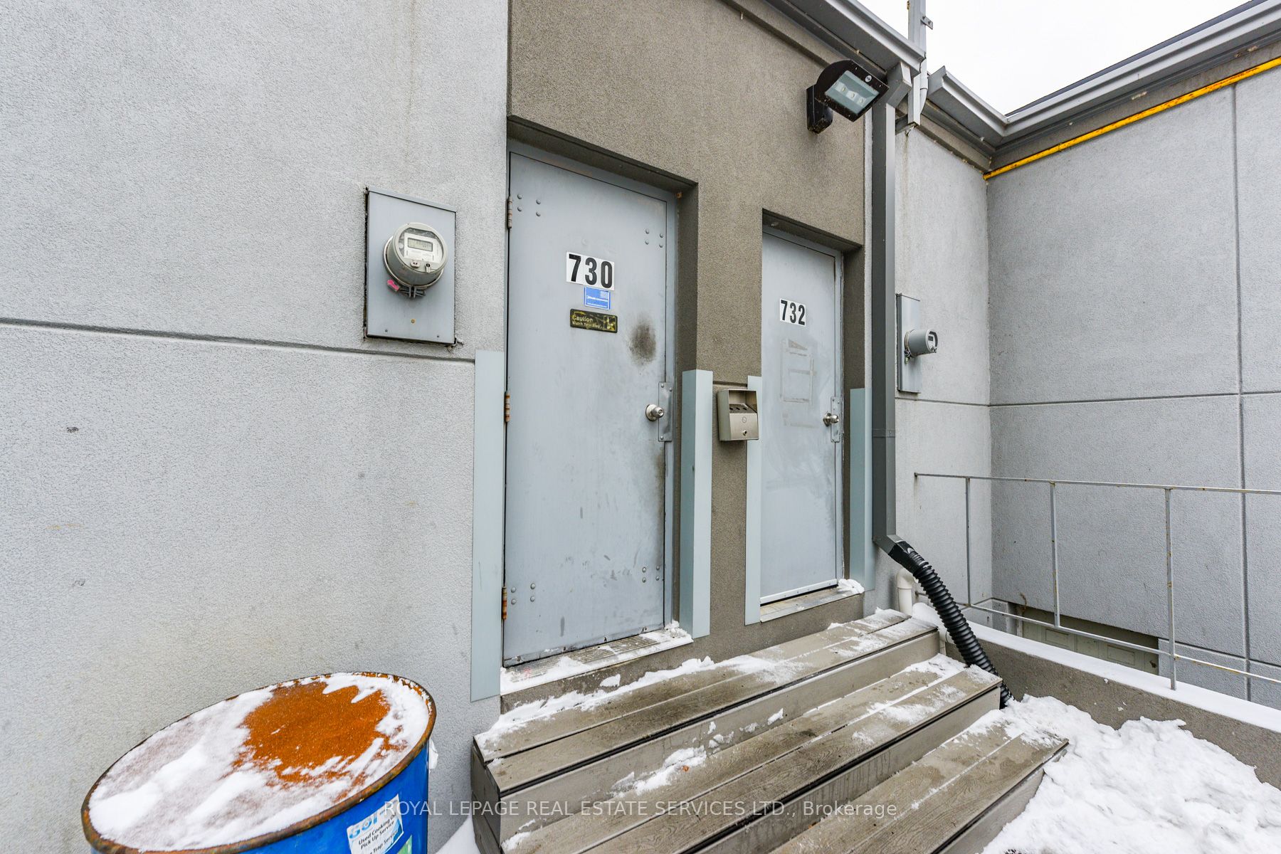 730 Lakeshore Road E Property Photo 28