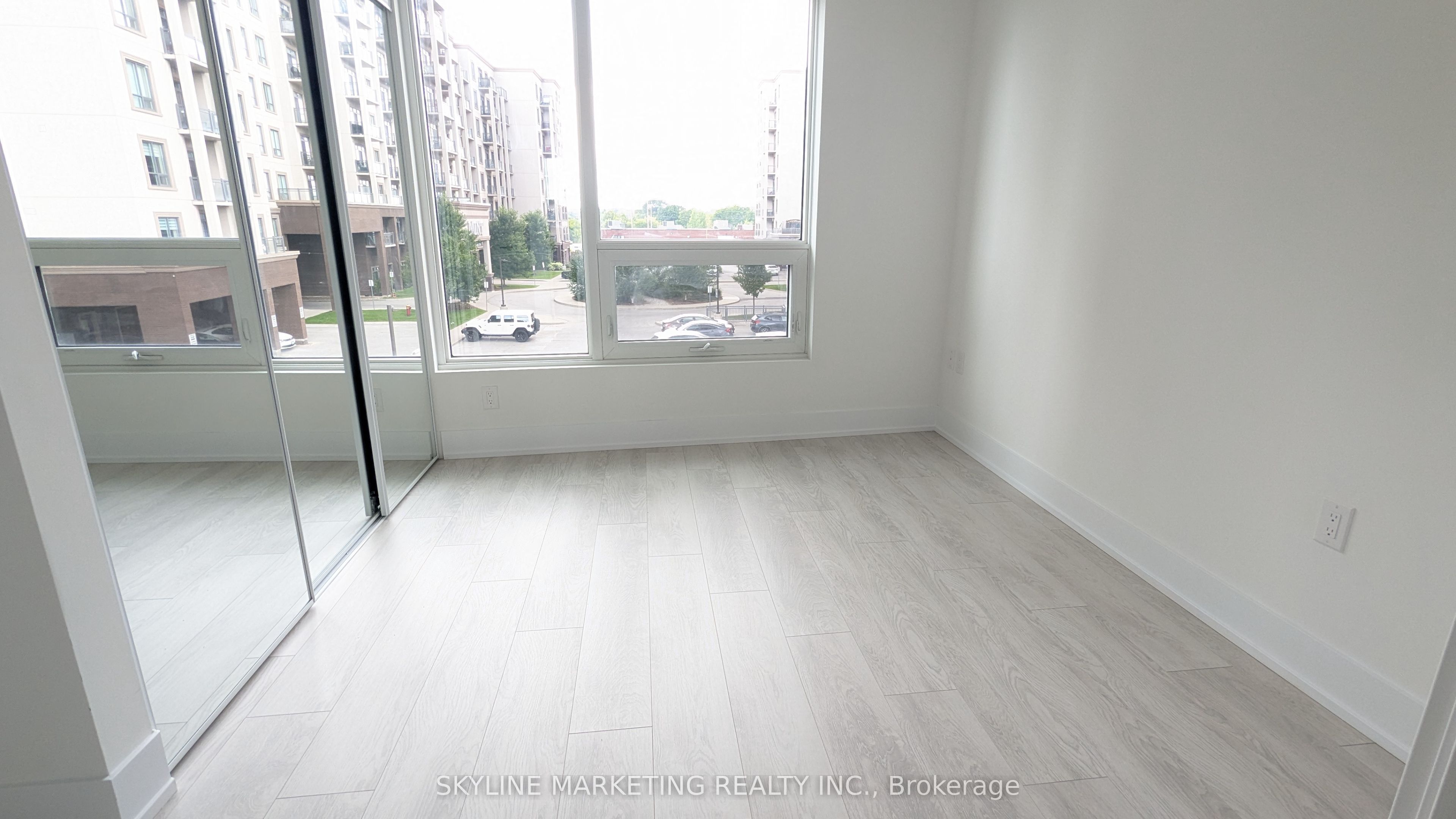 2450 Old Bronte Road 244 Property Photo 6
