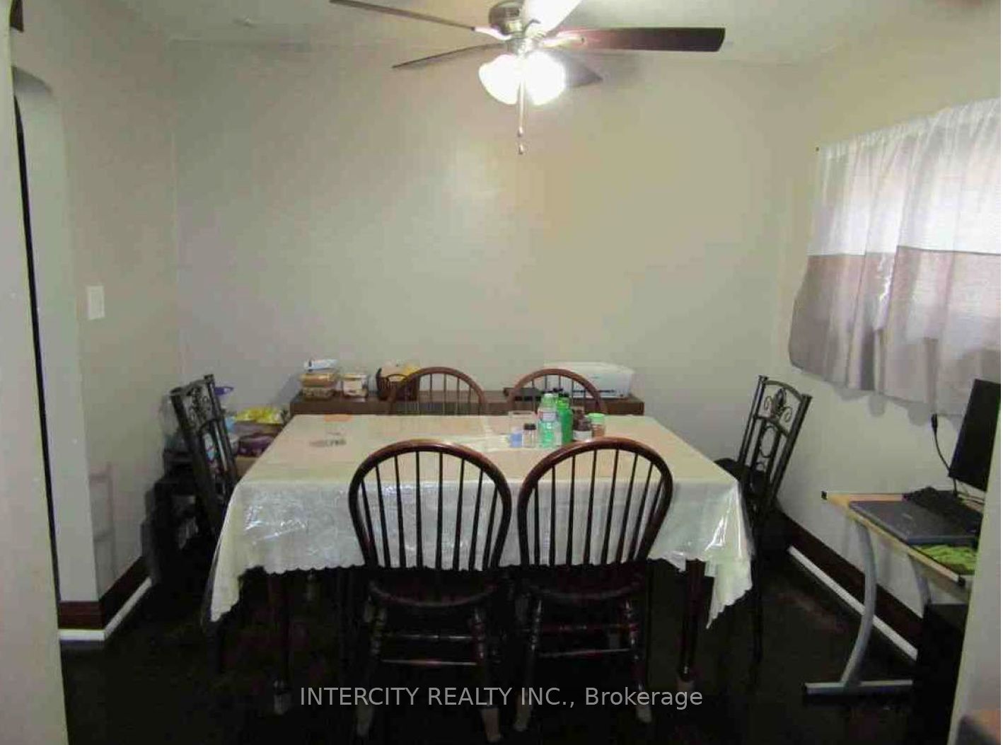54 Sixteenth Street Property Photo 8