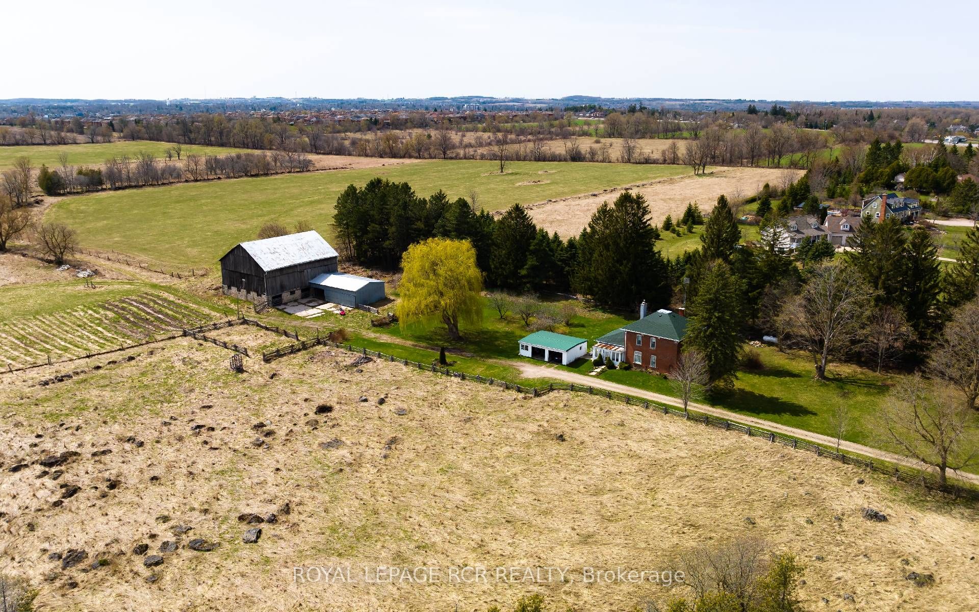 21120 Kennedy Road Property Photo 4
