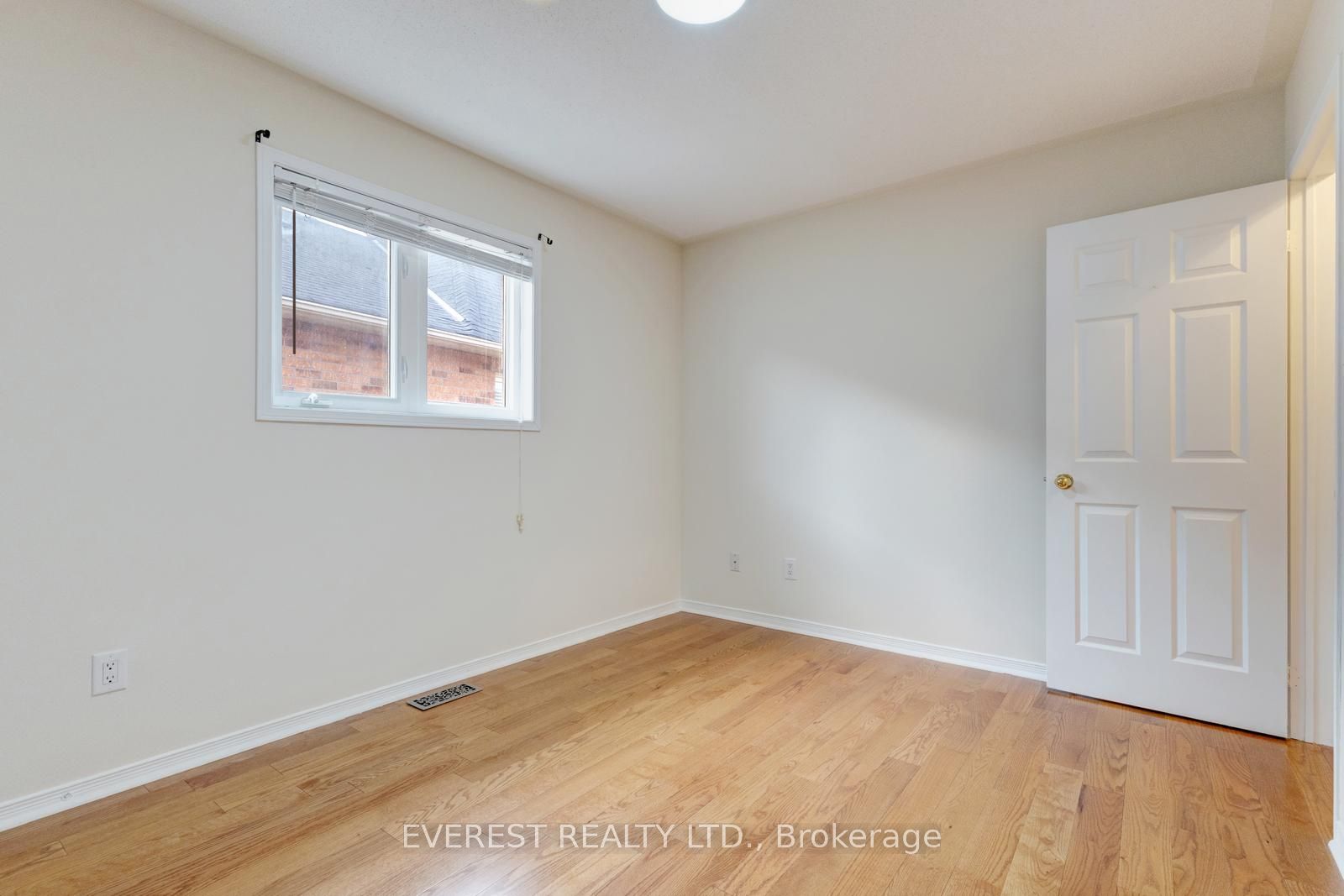 5172 Nestling Grove Property Photo 31