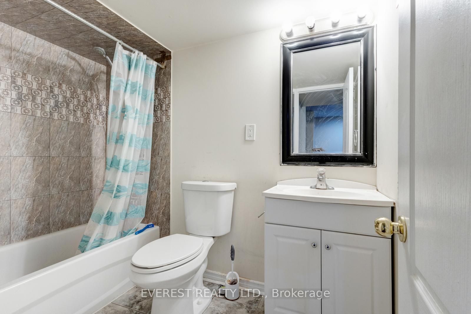 5172 Nestling Grove Property Photo 42