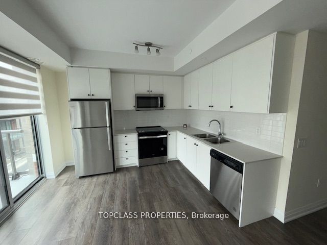 75 Attmar Drive 357 Property Photo 3