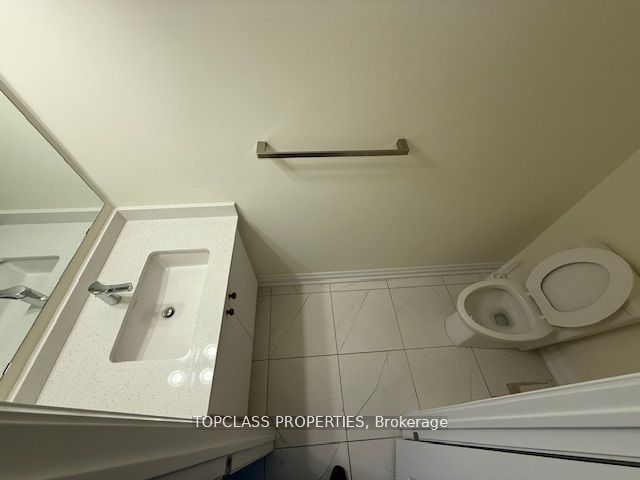 75 Attmar Drive 357 Property Photo 4