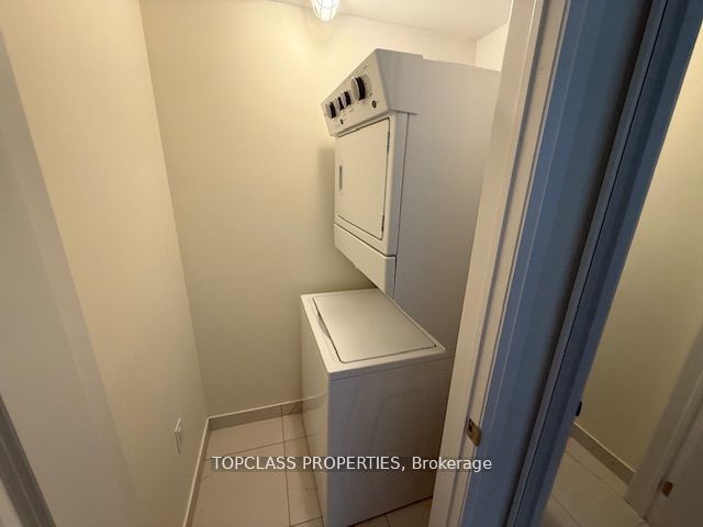 75 Attmar Drive 357 Property Photo 10