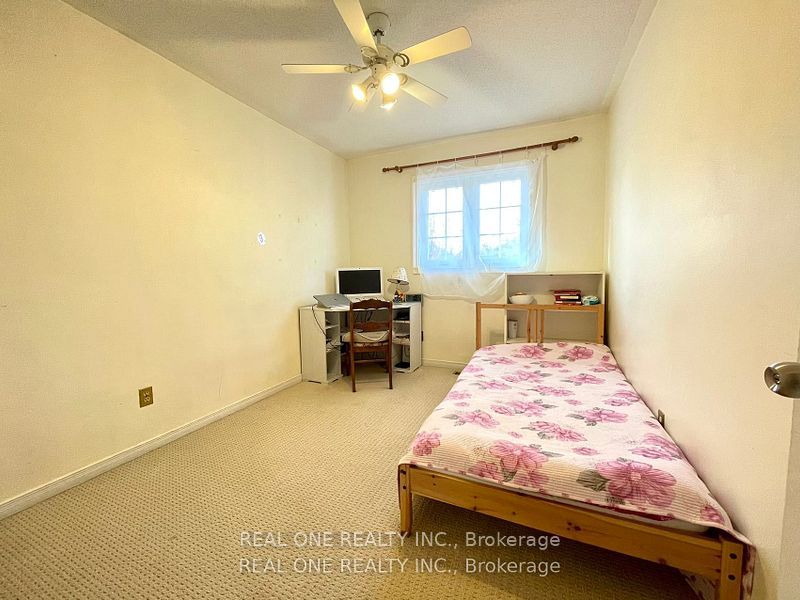 1235 Blackburn Drive Unit 1 Property Photo 3