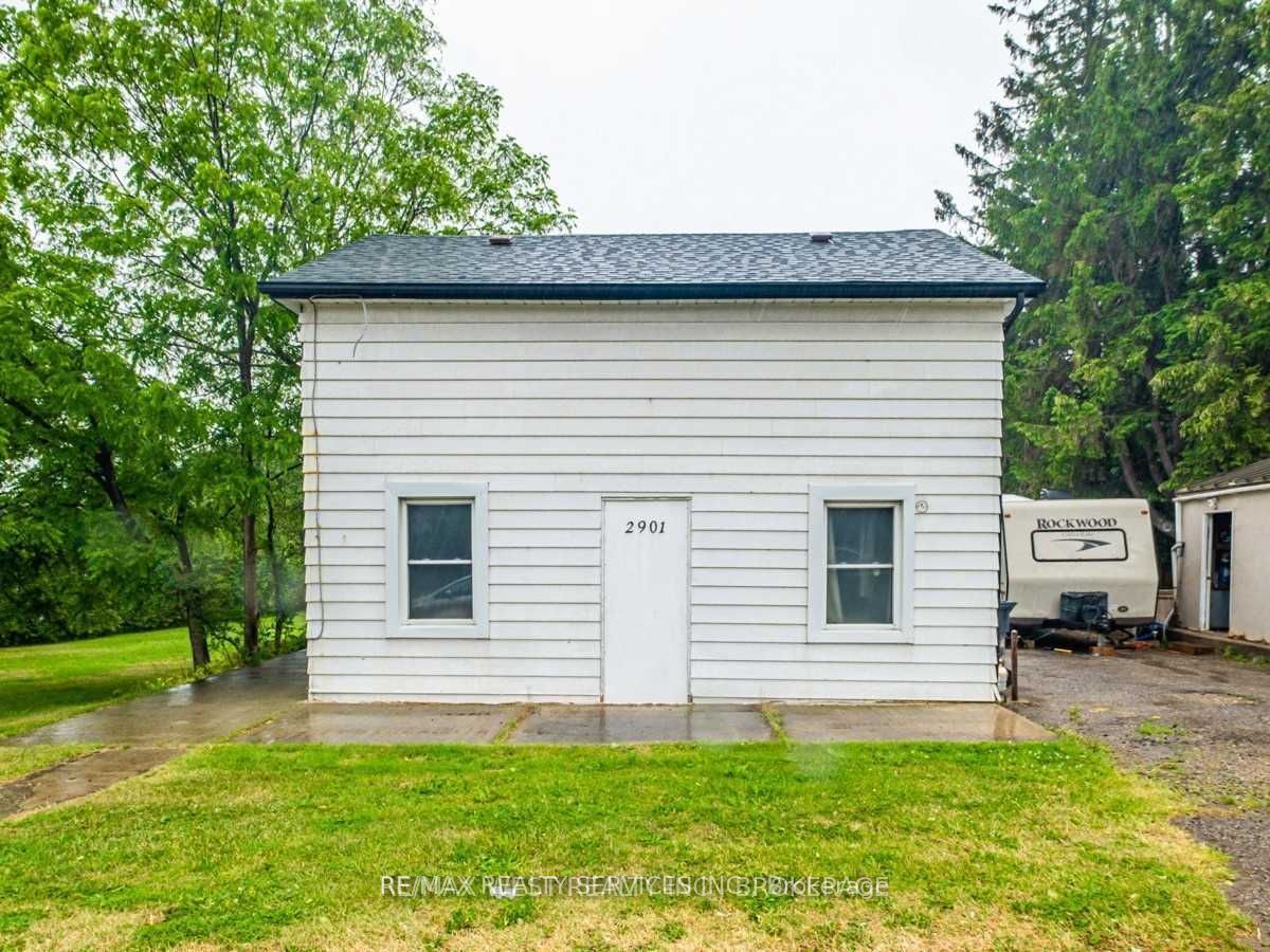 2901 Charleston Side Road Property Photo 2