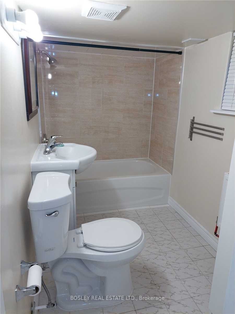 97 Rosemount Avenue 3 Property Photo 10