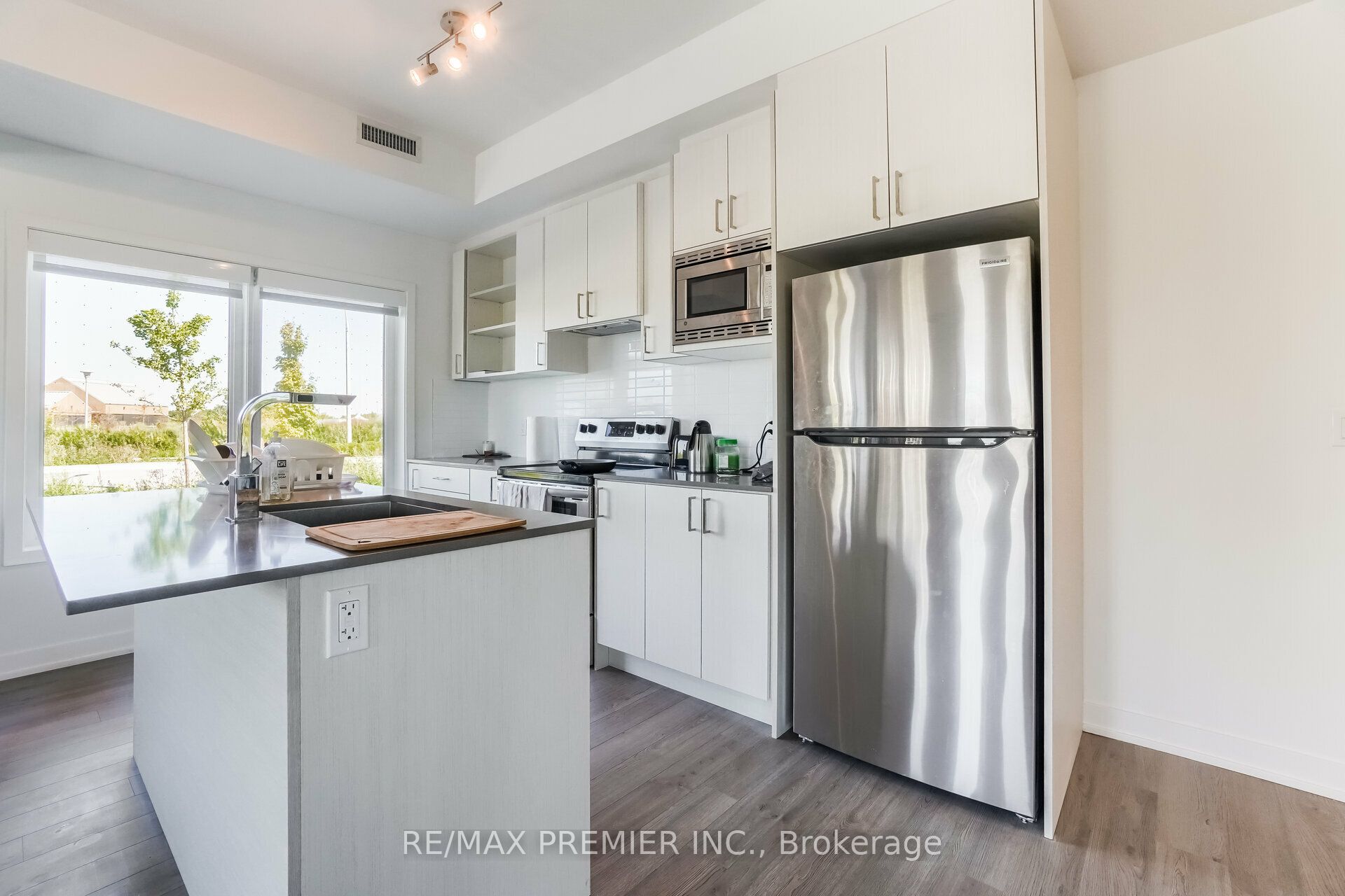 155 Downsview Park Boulevard 116 Property Photo 9