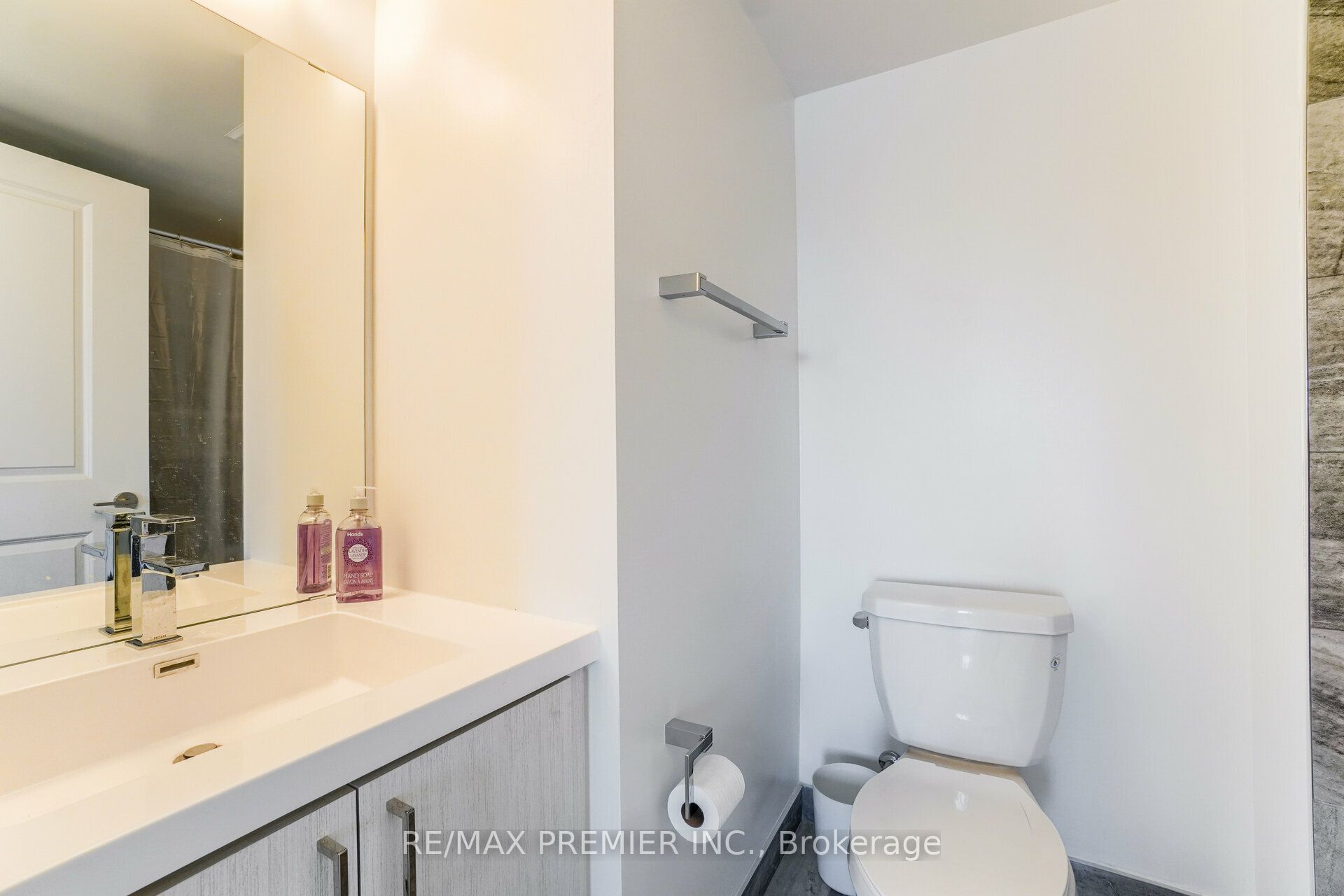 155 Downsview Park Boulevard 116 Property Photo 26