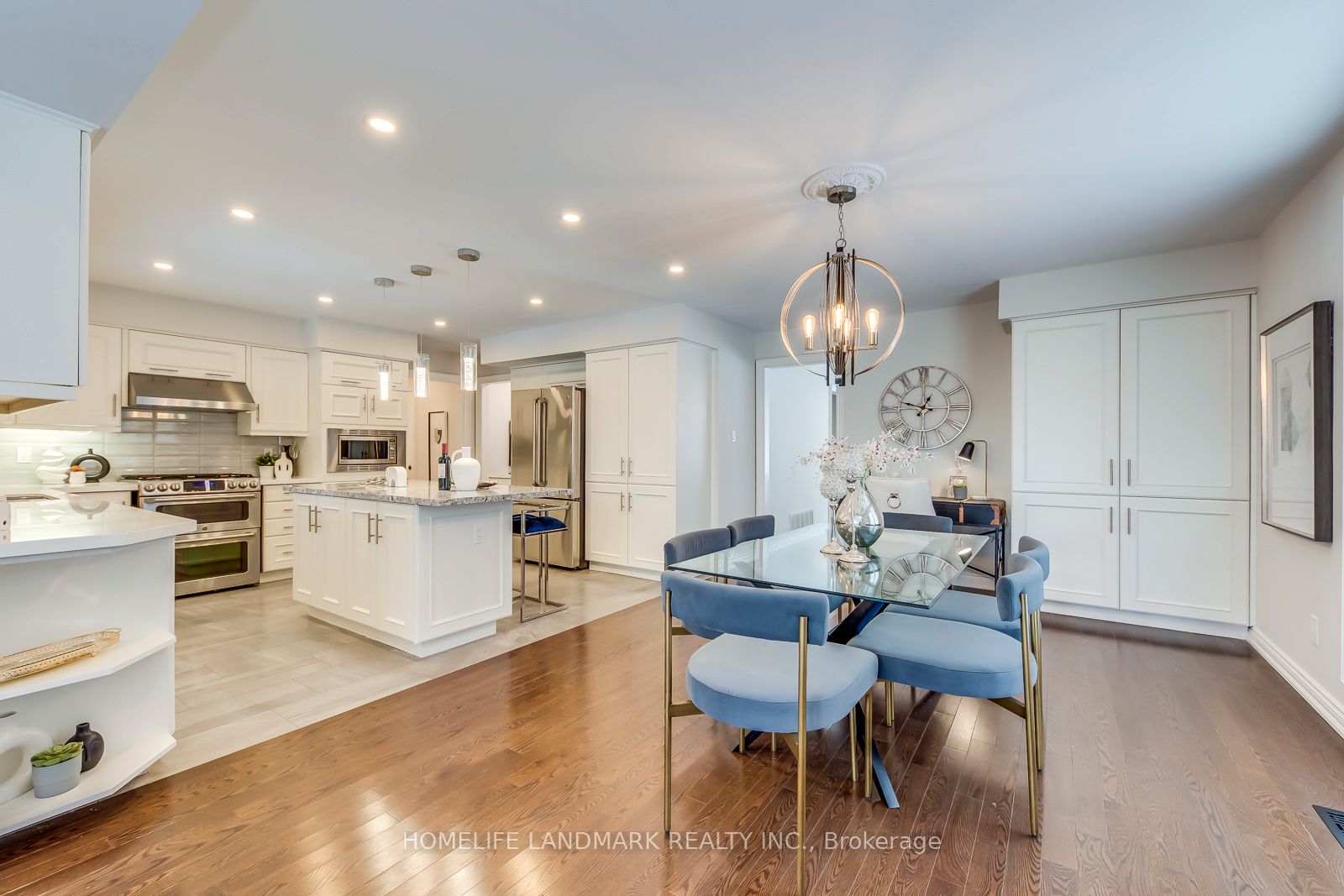 427 Cairncroft Road Property Photo 17