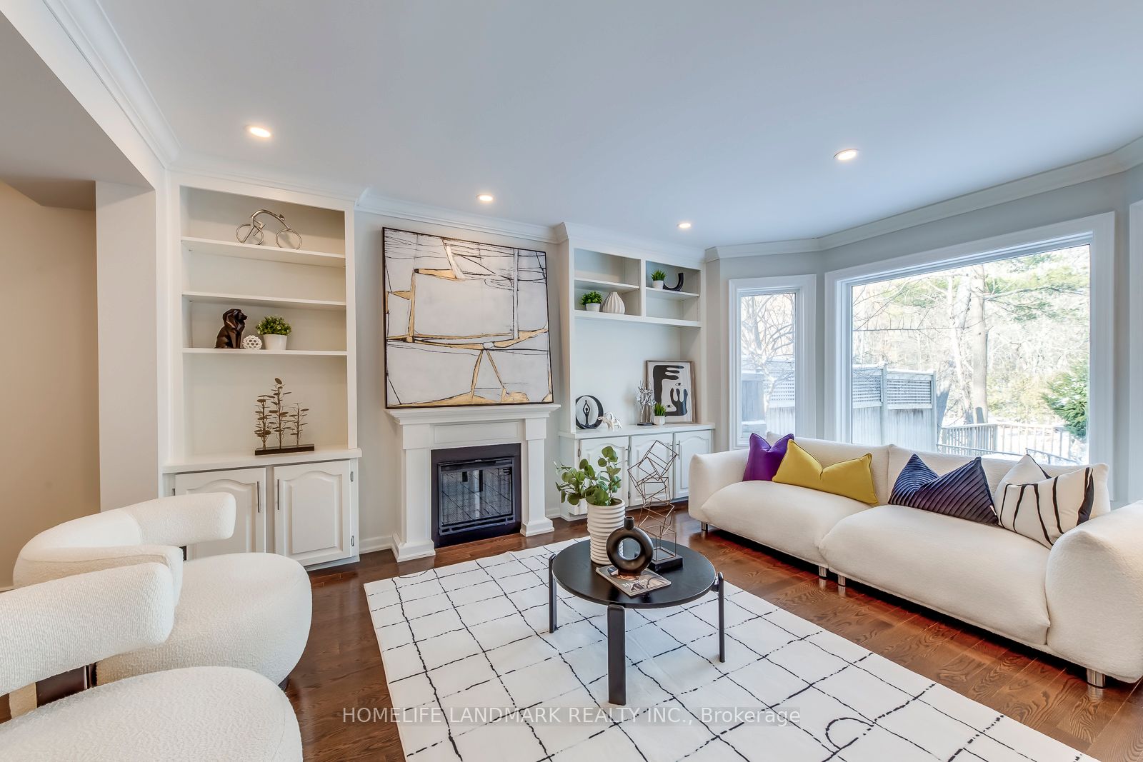 427 Cairncroft Road Property Photo 19