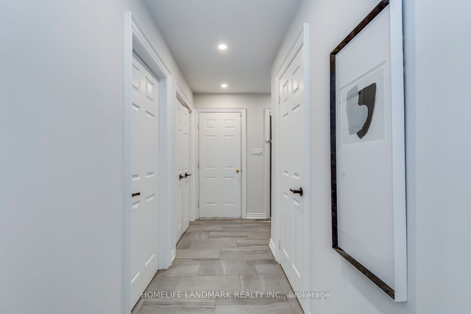 427 Cairncroft Road Property Photo 25