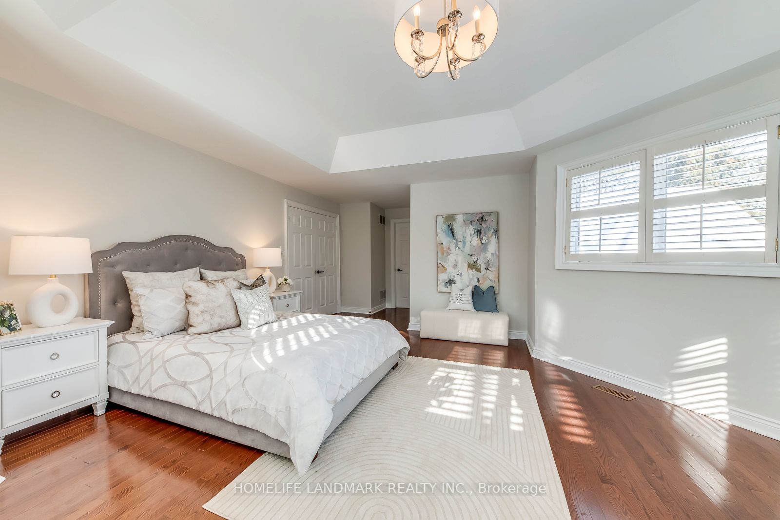 427 Cairncroft Road Property Photo 33