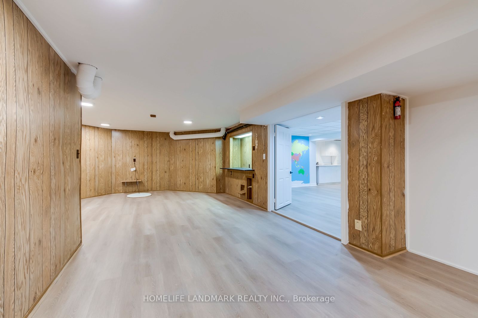 427 Cairncroft Road Property Photo 46