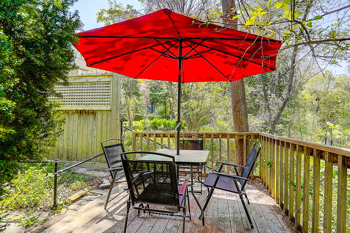 427 Cairncroft Road Property Photo 49