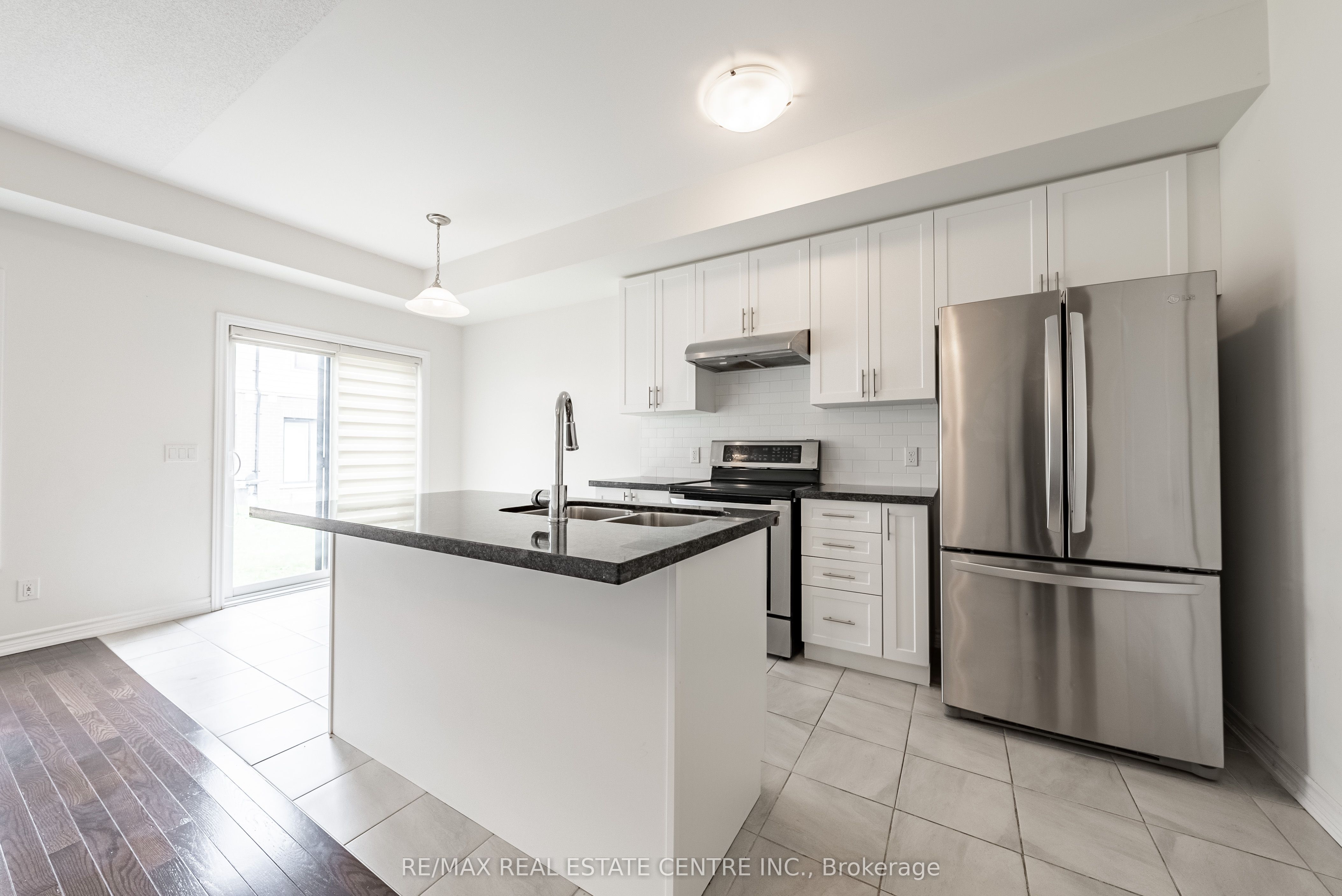 391 Athabasca Common Property Photo 6