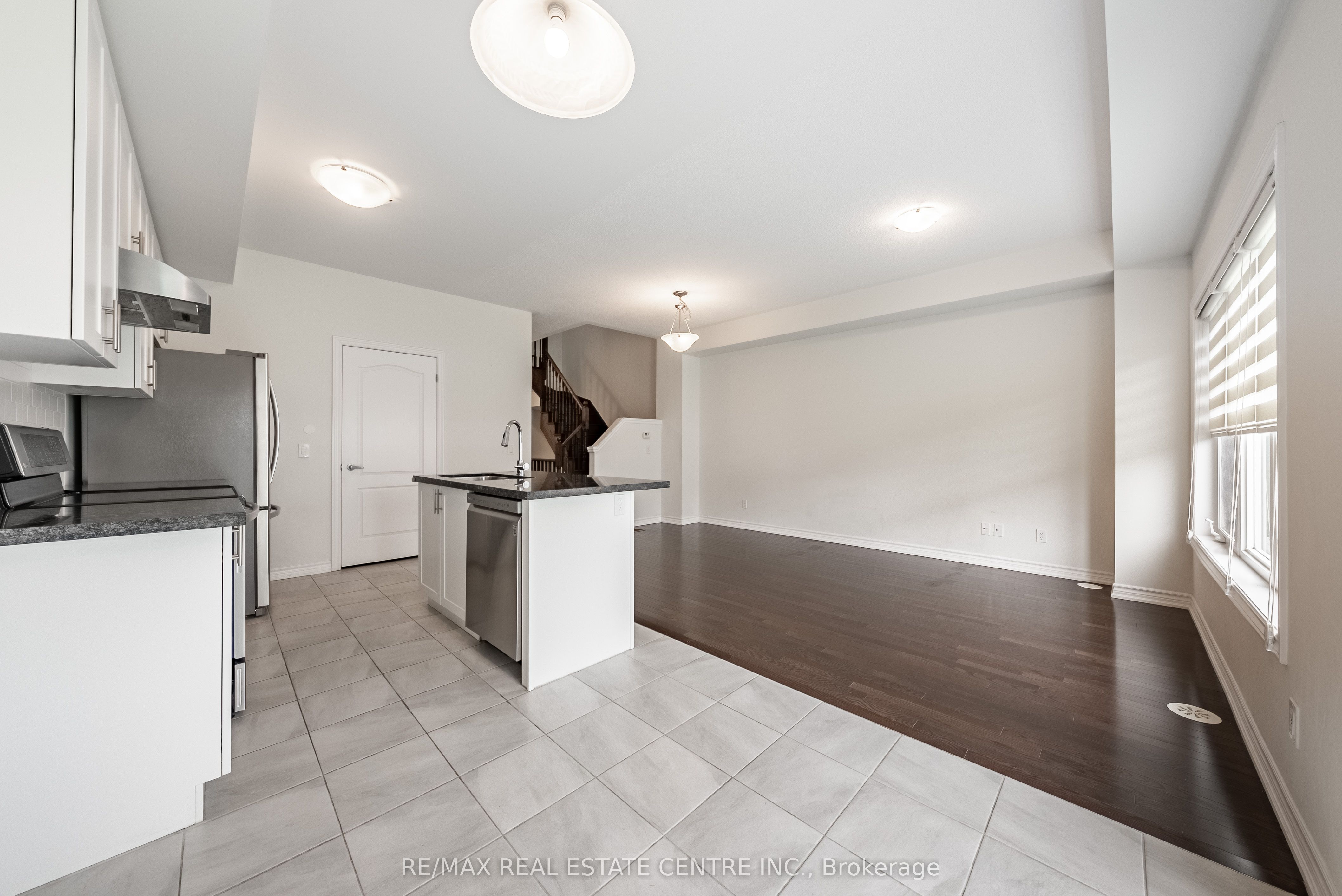 391 Athabasca Common Property Photo 12