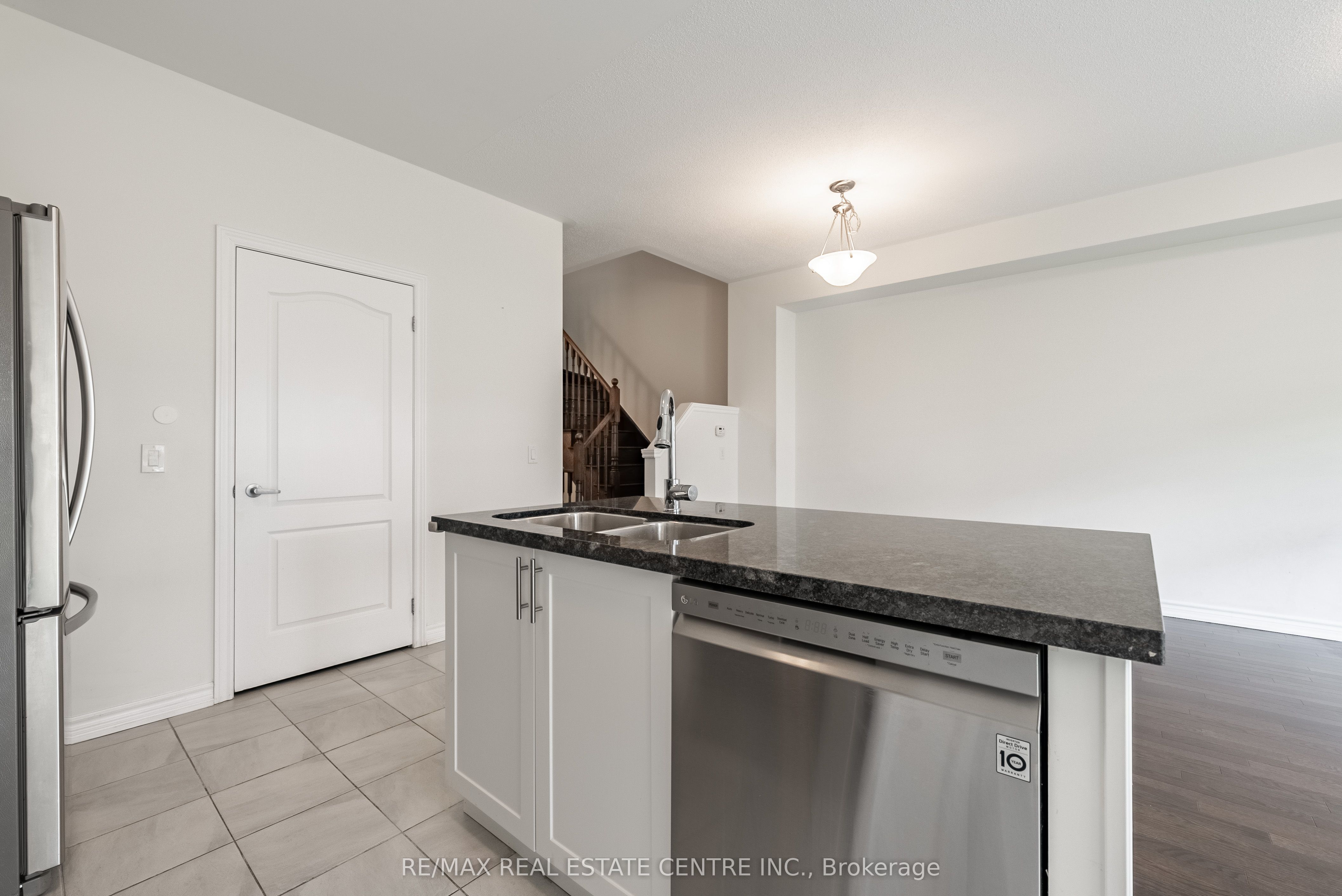 391 Athabasca Common Property Photo 13