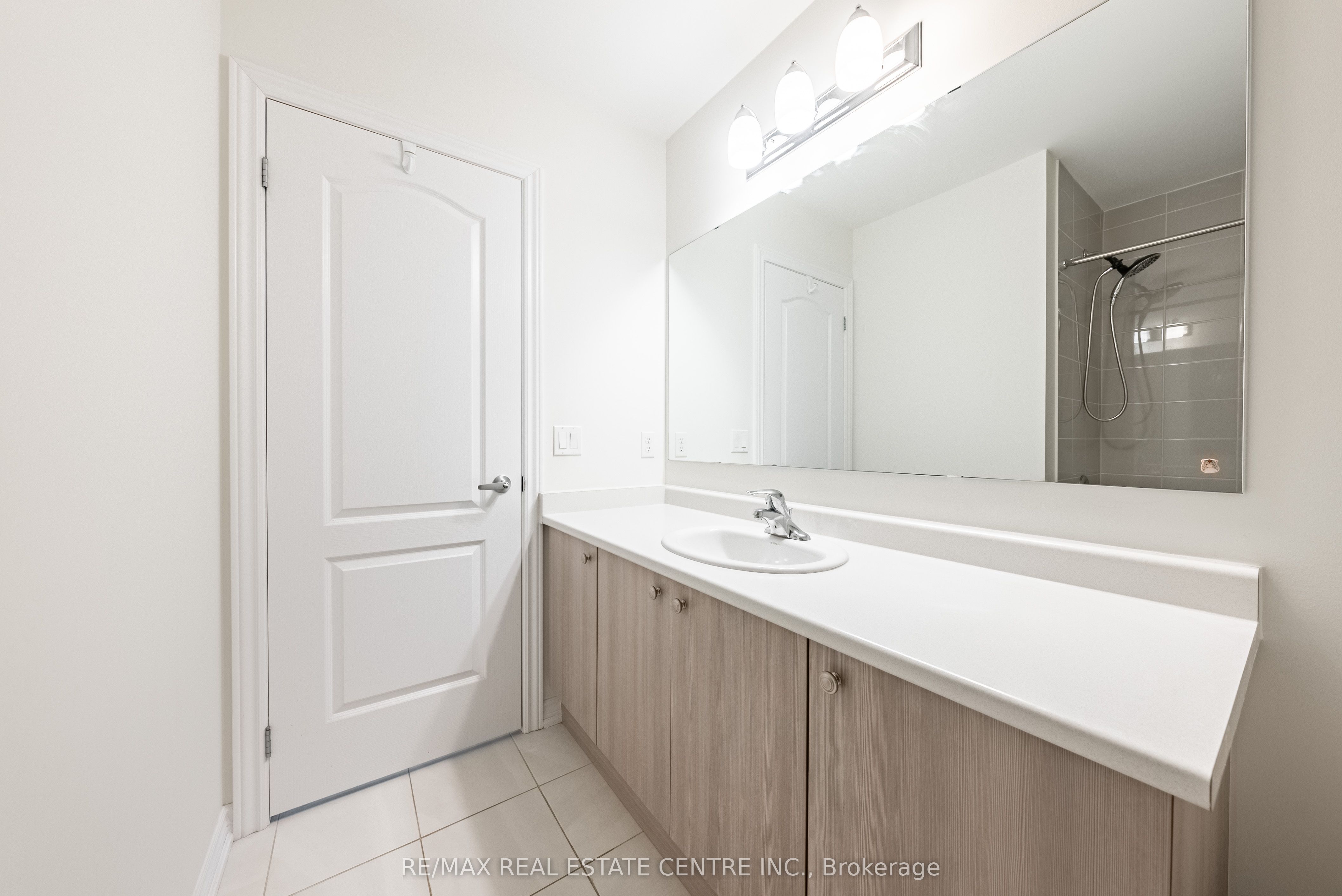 391 Athabasca Common Property Photo 29