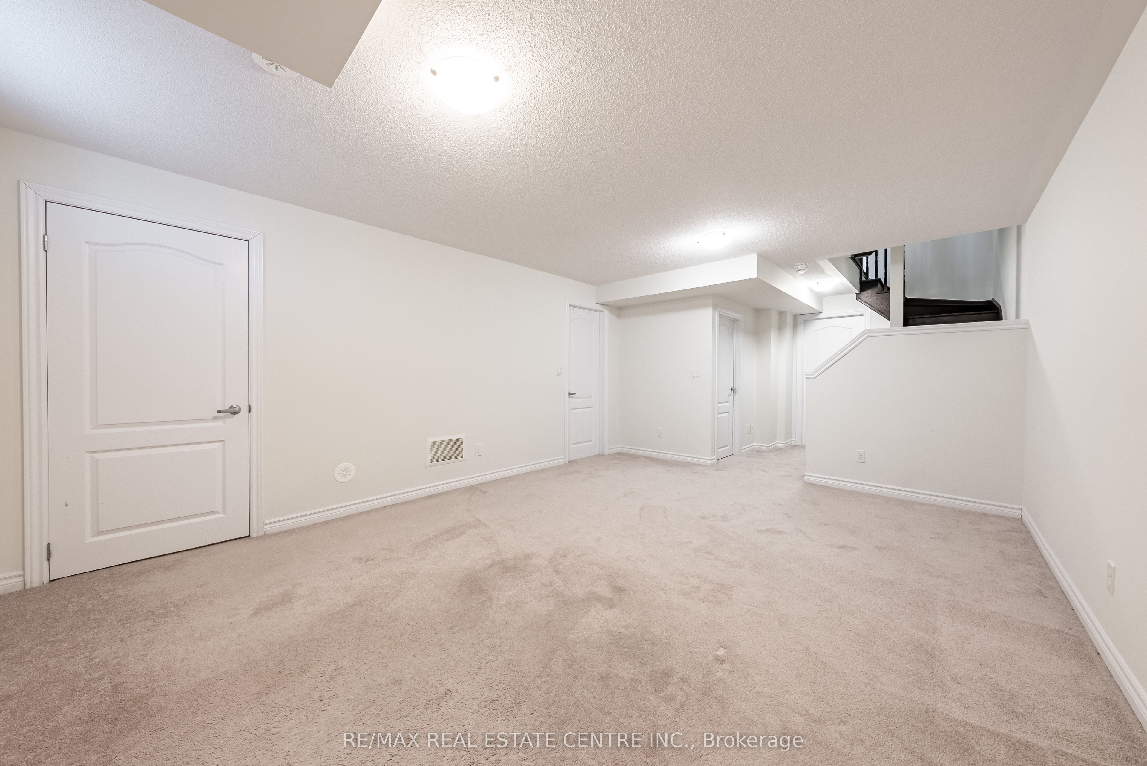 391 Athabasca Common Property Photo 37