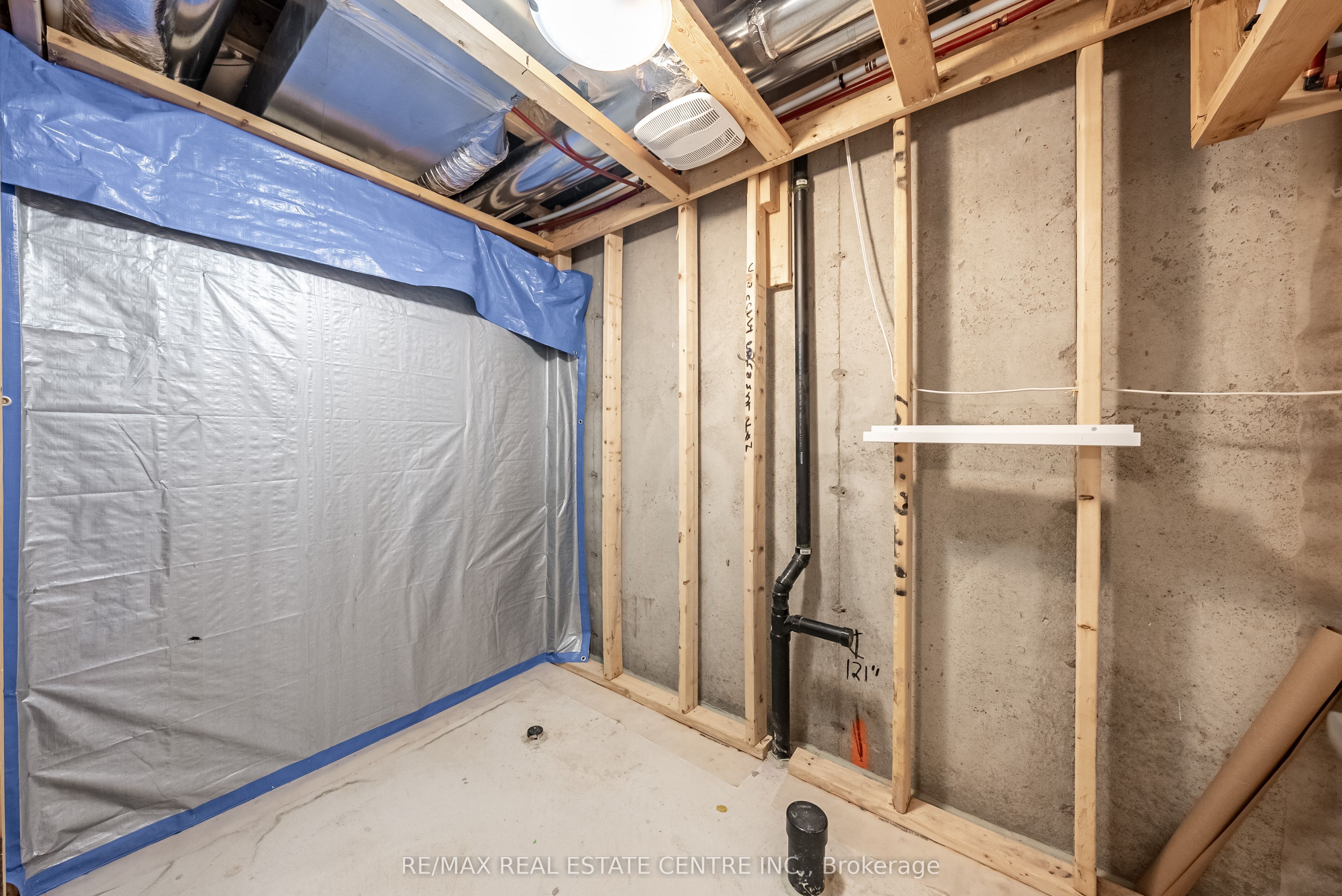 391 Athabasca Common Property Photo 38