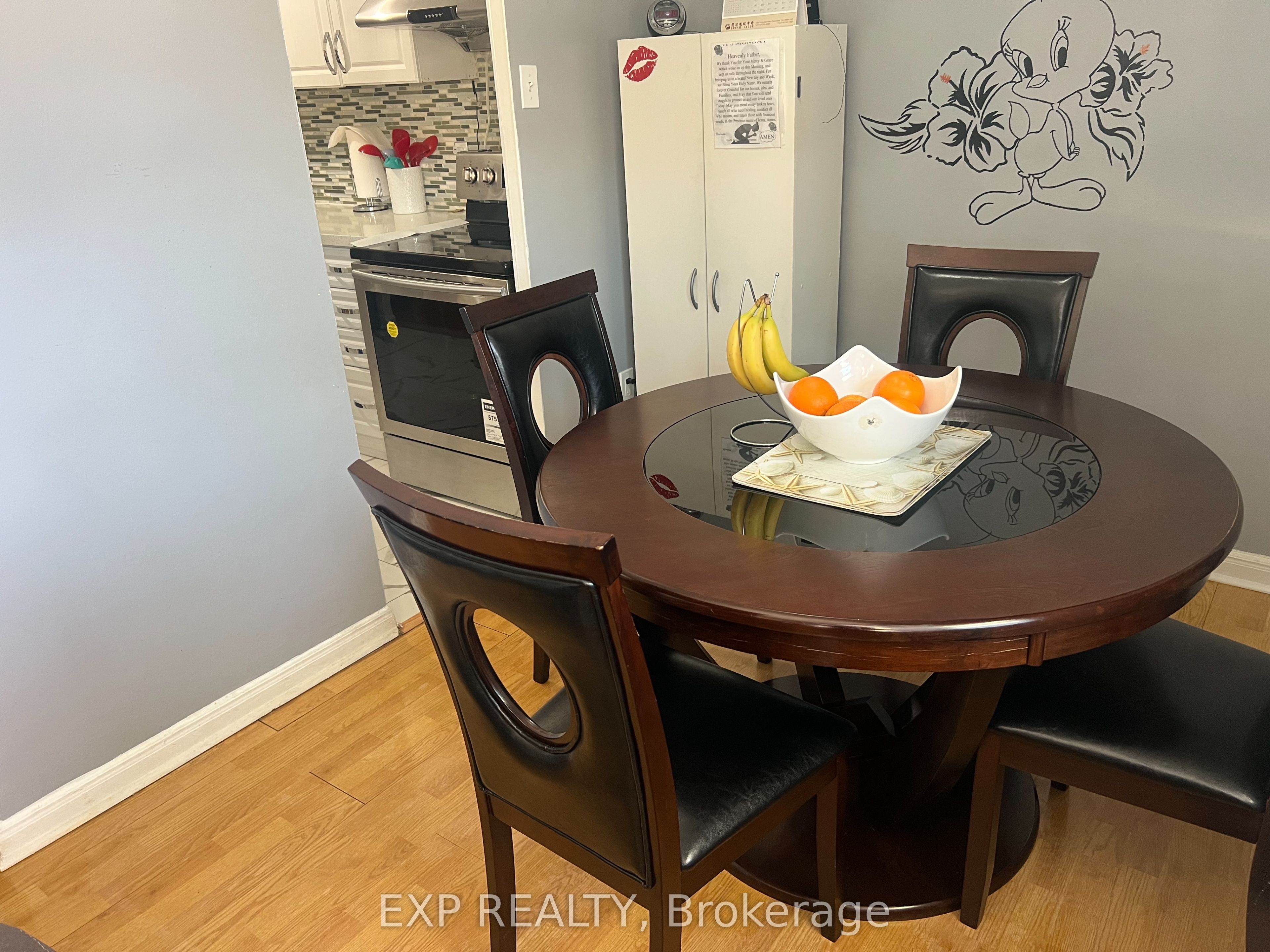 1660 Bloor Street 208 Property Photo 17