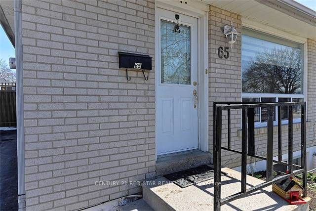 65 Newstead Crescent Property Photo 19