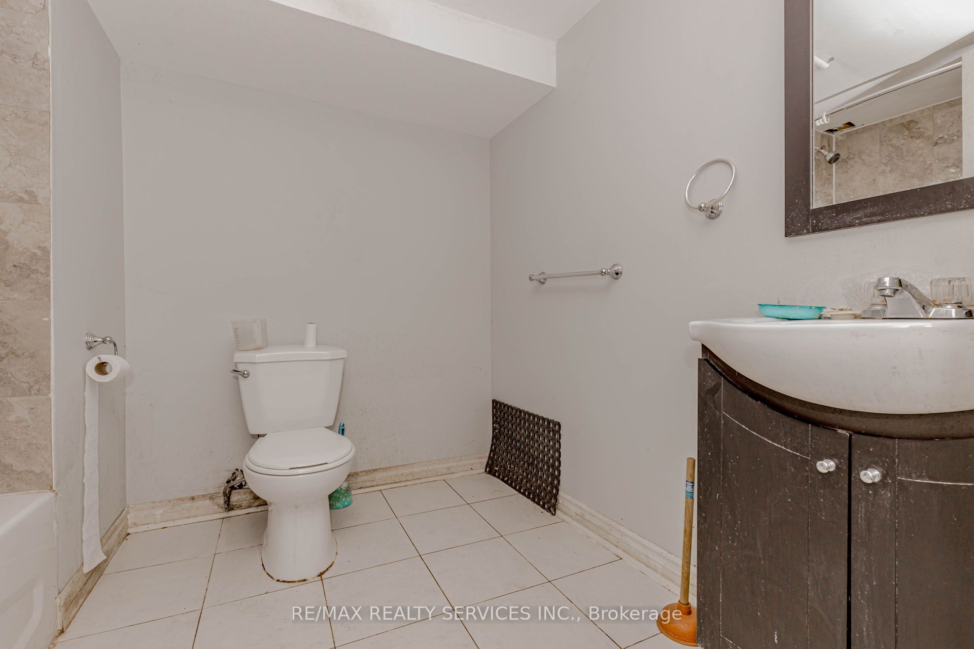 475 Bramalea Road 117 Property Photo 10