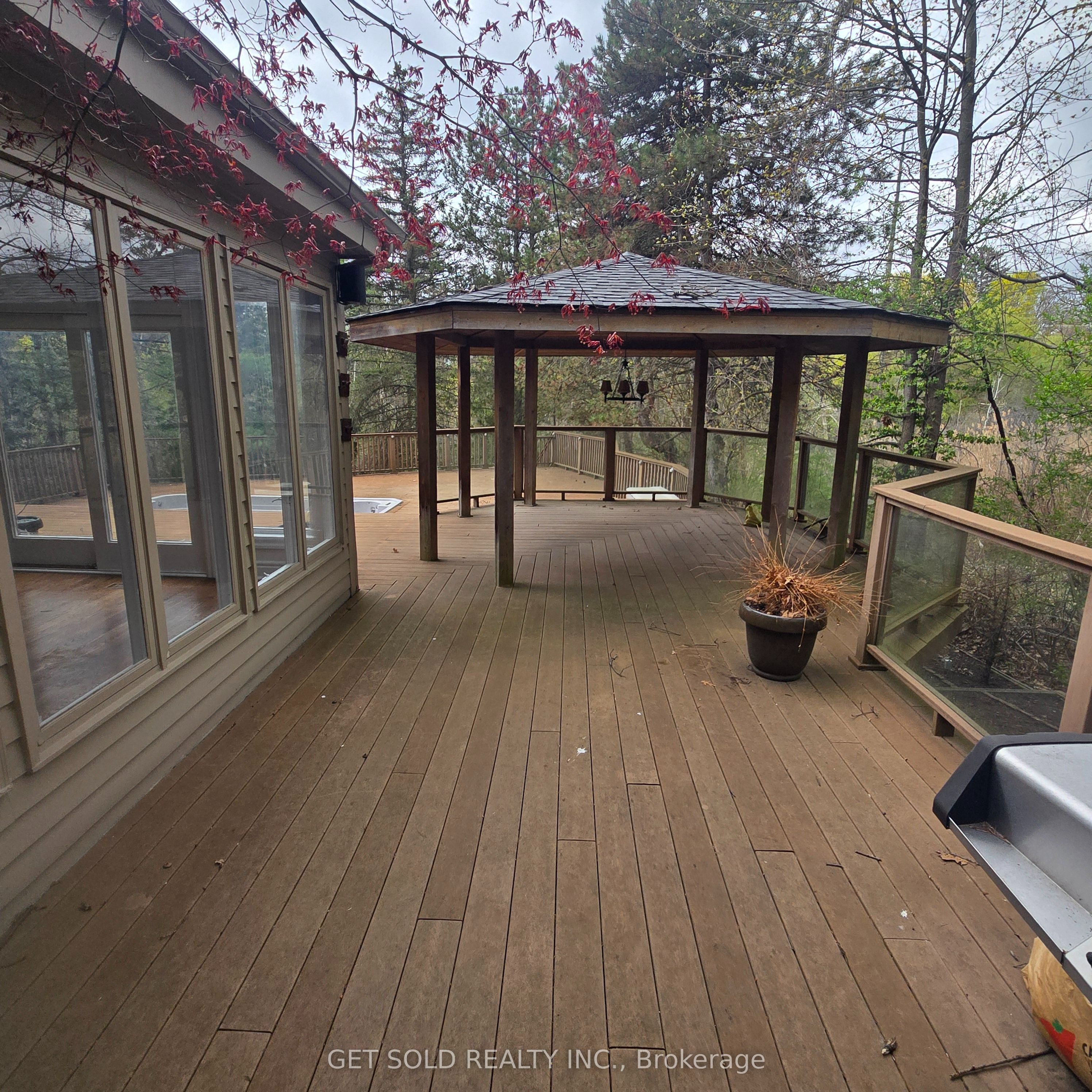 1701 Birchwood Drive Property Photo 37