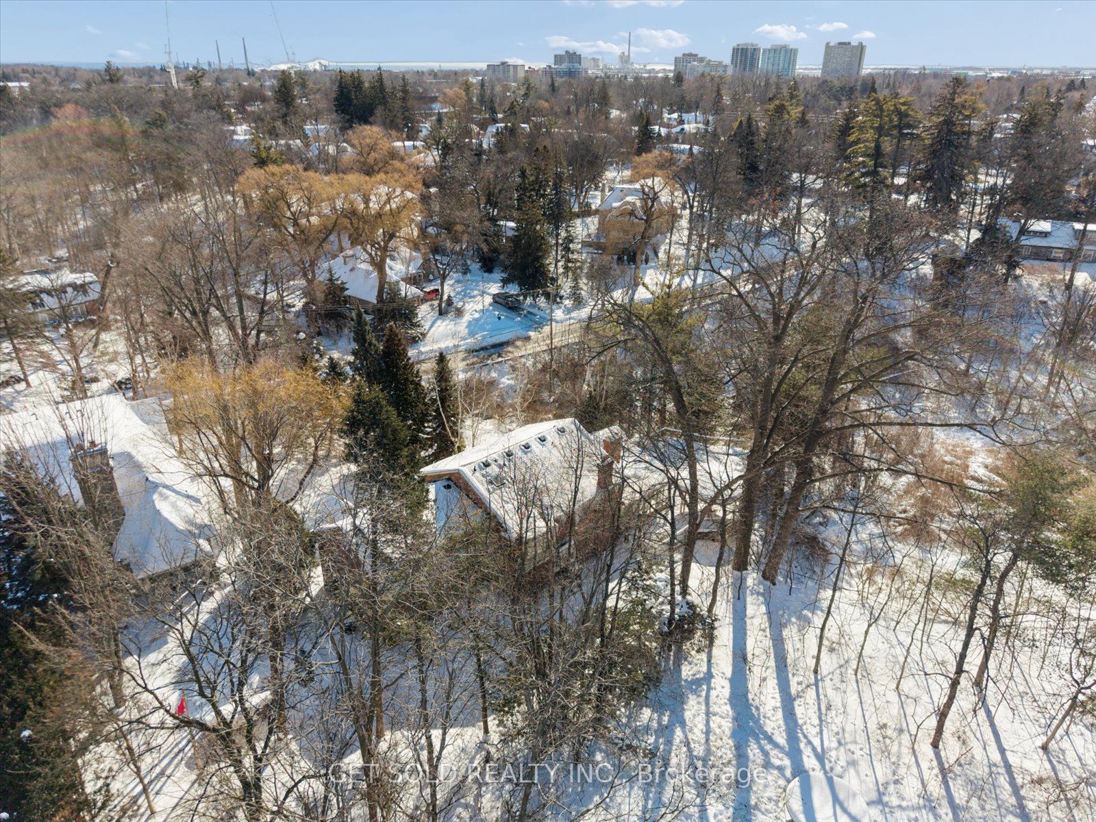 1701 Birchwood Drive Property Photo 45