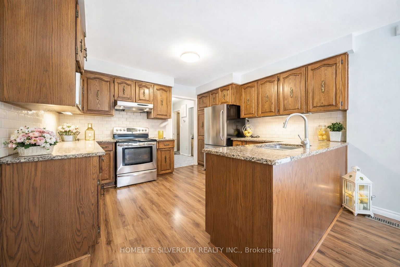 19771 Mountainview Road Property Photo 7