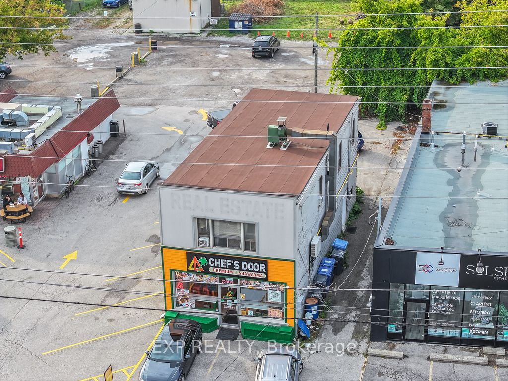 723 Lakeshore Road E Property Photo 2