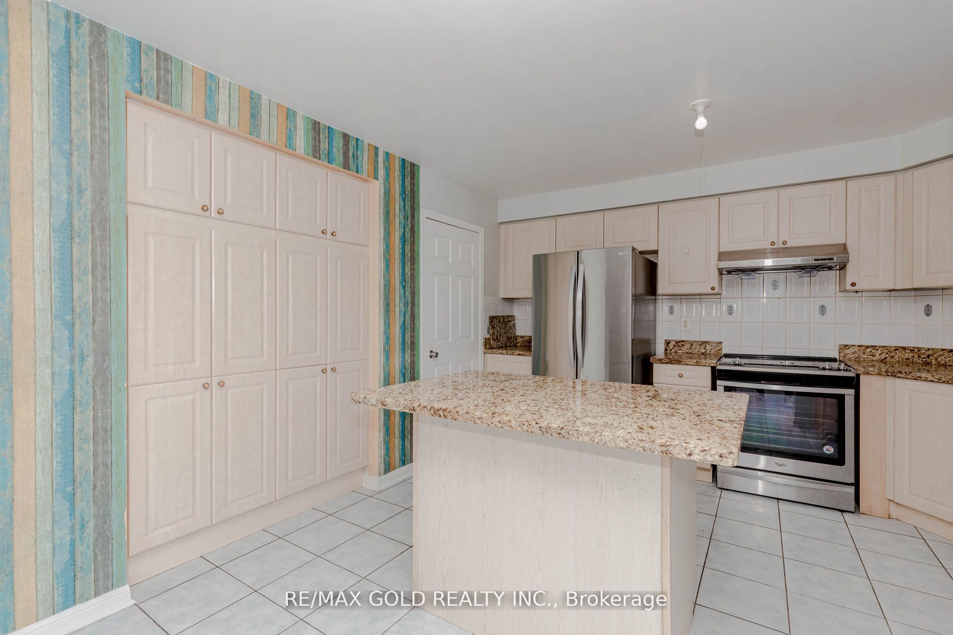 6 Wonder Way Property Photo 12