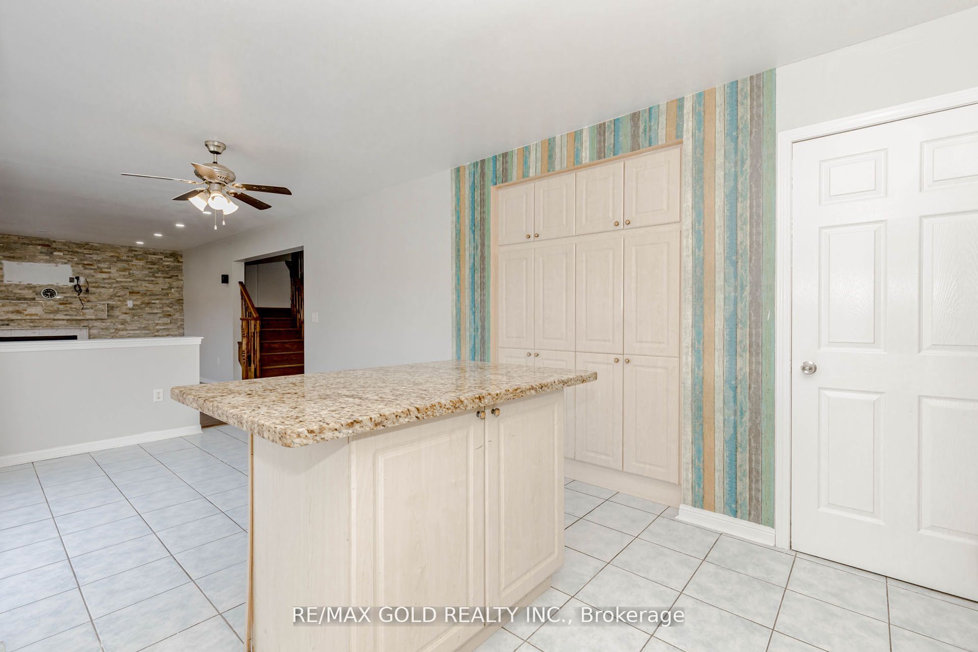 6 Wonder Way Property Photo 15