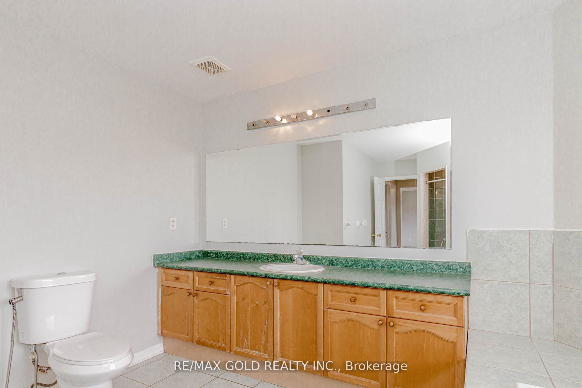 6 Wonder Way Property Photo 26