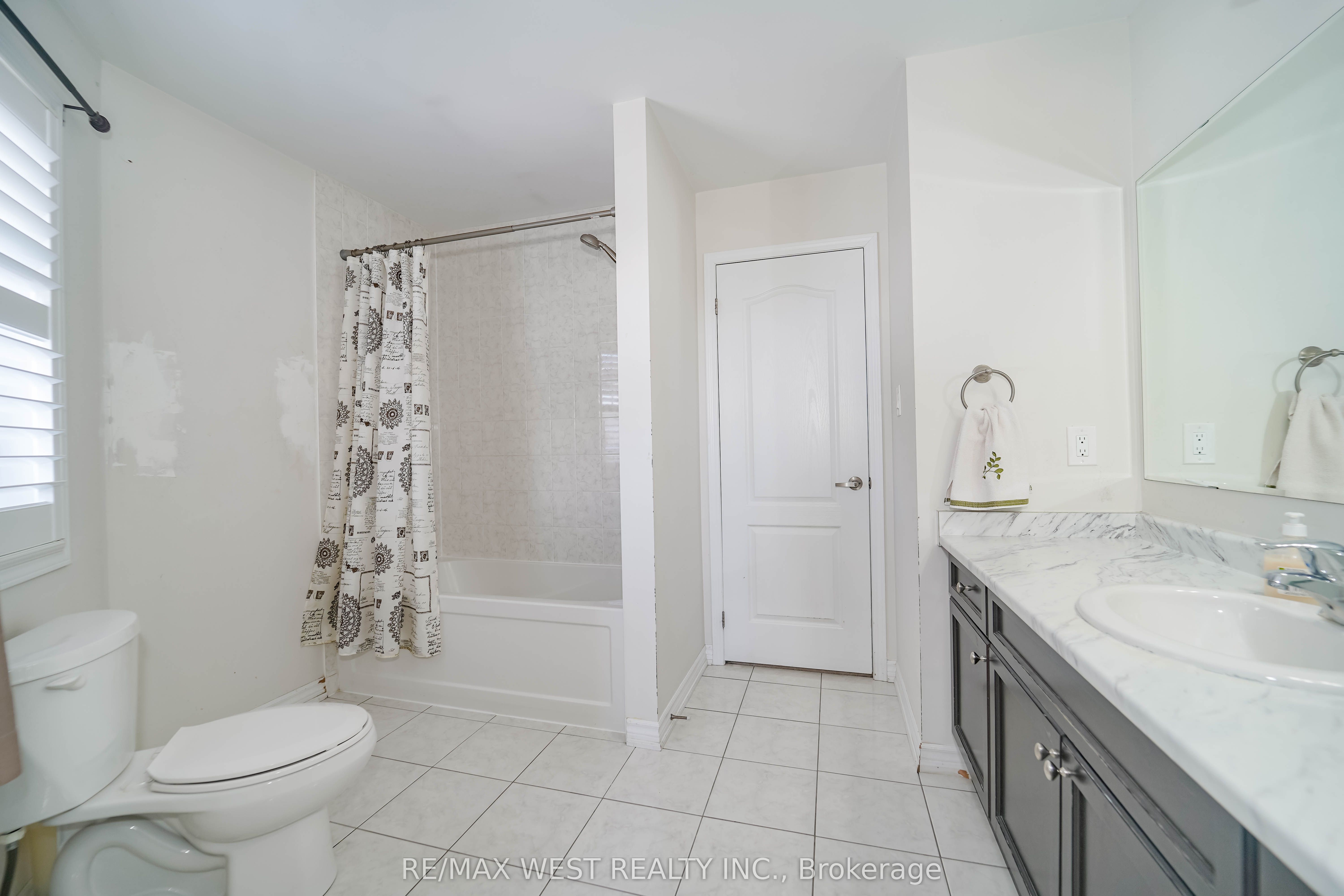 110 Tysonville Circle Property Photo 7